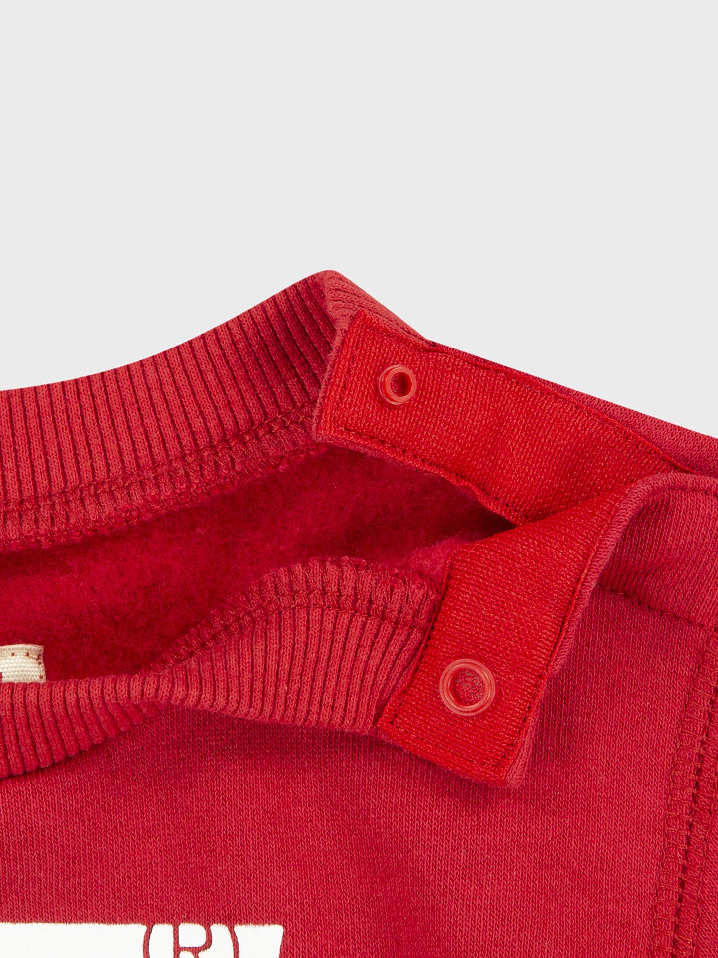 10256286-222_4.jpg