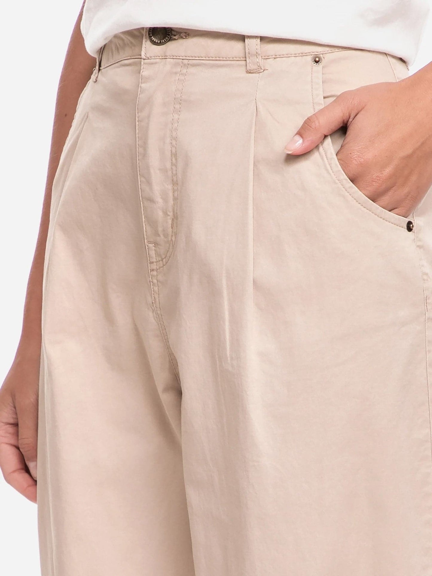 Γυναικείο παντελόνι organic cotton VMROSANNA HR BARREL PLEAT PANT 10235461 | 10235461
