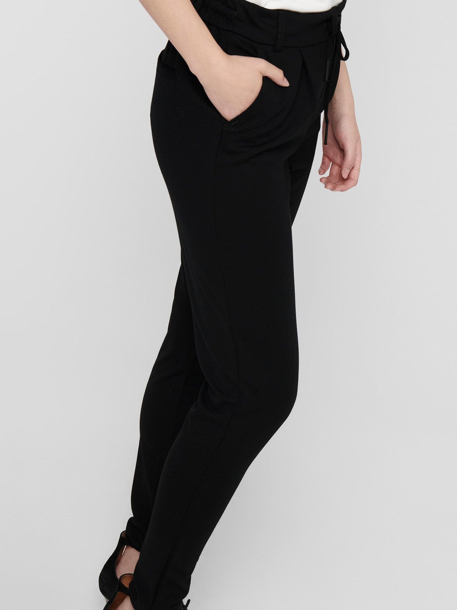 Γυναικείο παντελόνι ONLPOPTRASH LIFE EASY COL PANT PNT NOOS 15115847 | 15115847