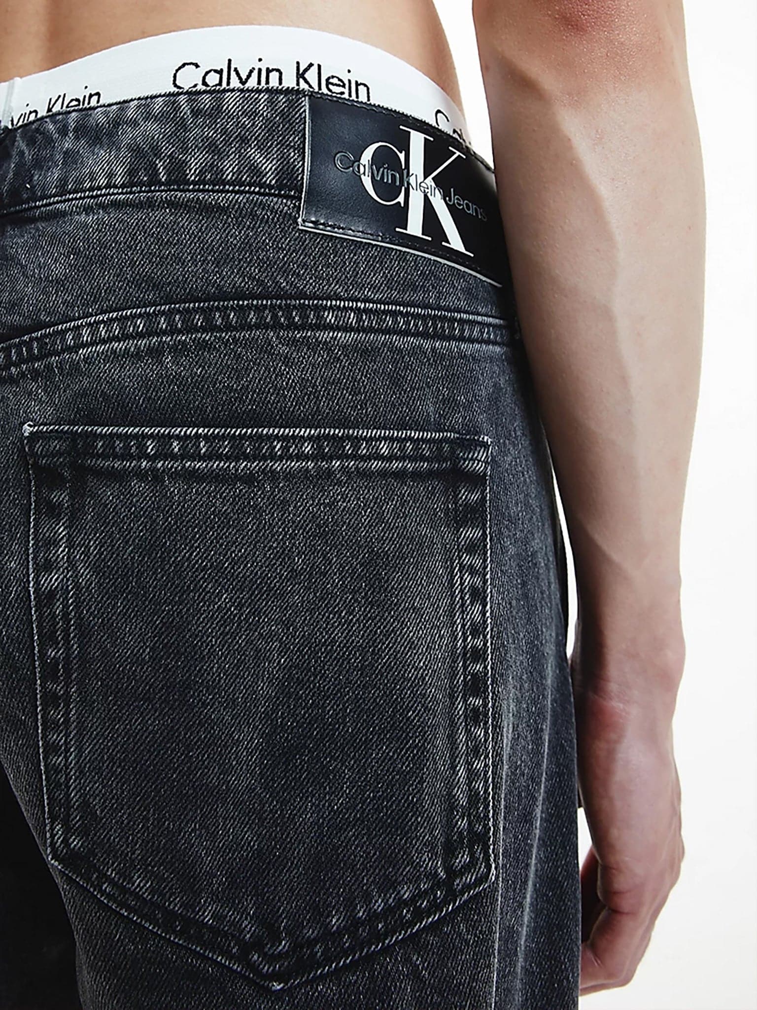 Ανδρικό τζιν παντελόνι 90s STRAIGHT J30J3203531BY | J30J3203531BY