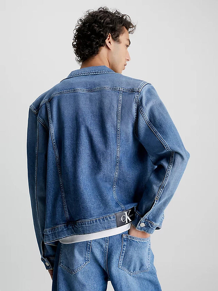 Ανδρικό τζάκετ τζιν MODERN ESSENTIAL DENIM JACKET J30J3227701A4 | J30J3227701A4