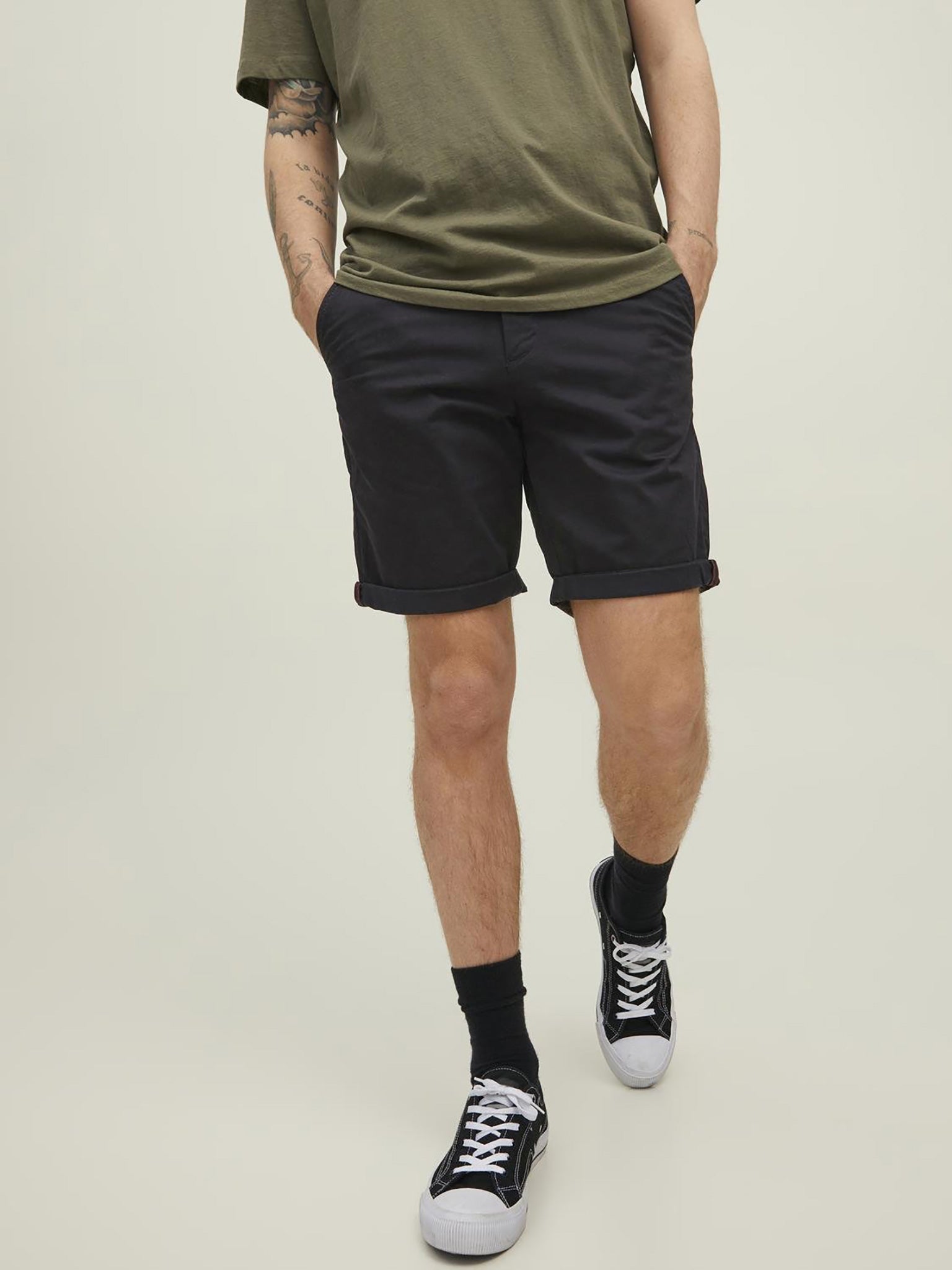 Ανδρική καπαρντινέ βερμούδα chinos JPSTBOWIE JJSHORTS SOLID SN 12165604 | 12165604