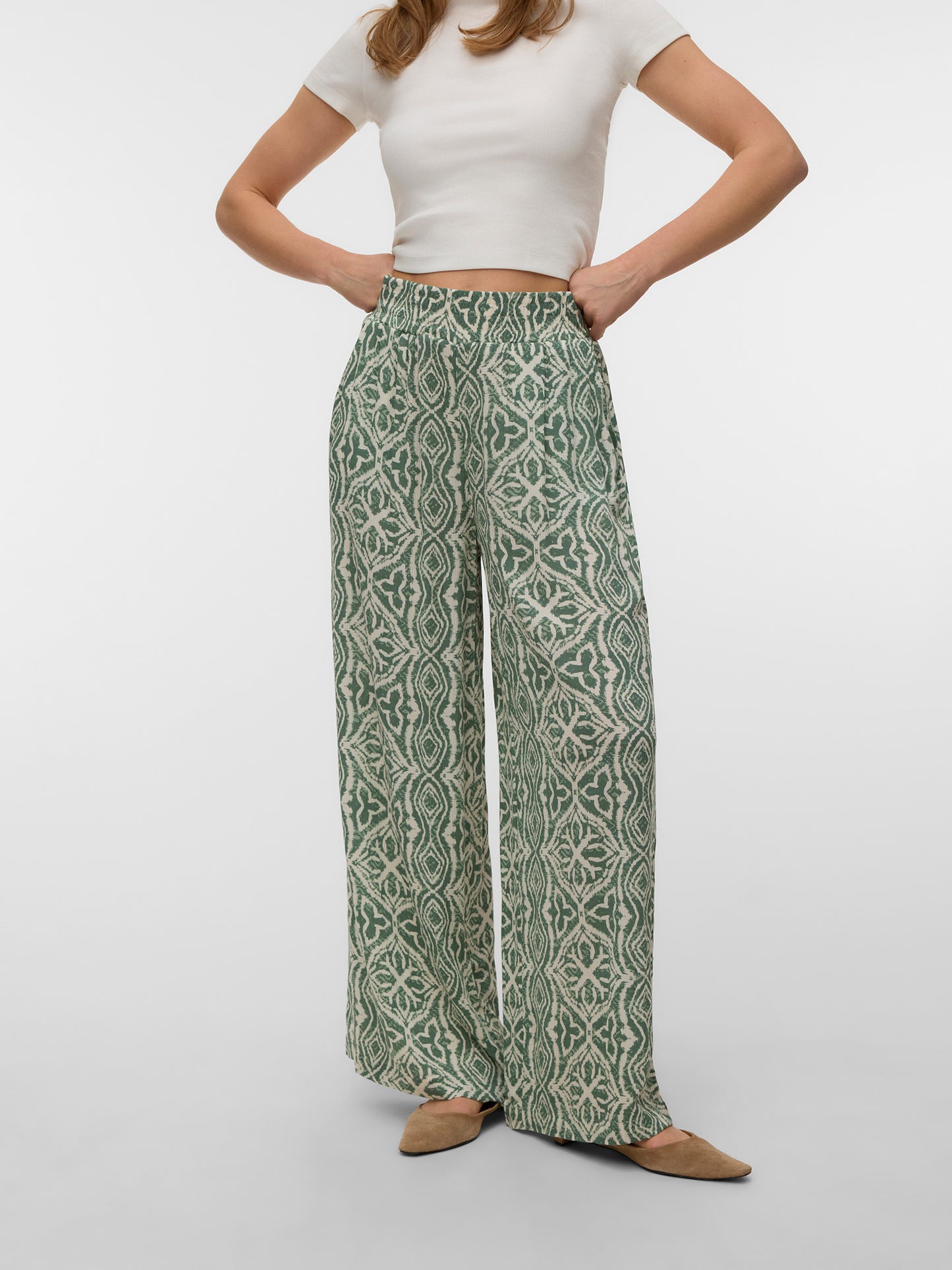 Γυναικεία παντελόνα εμπριμέ VMMENNY HW WIDE PANTS WVN 10282478 | 10282478