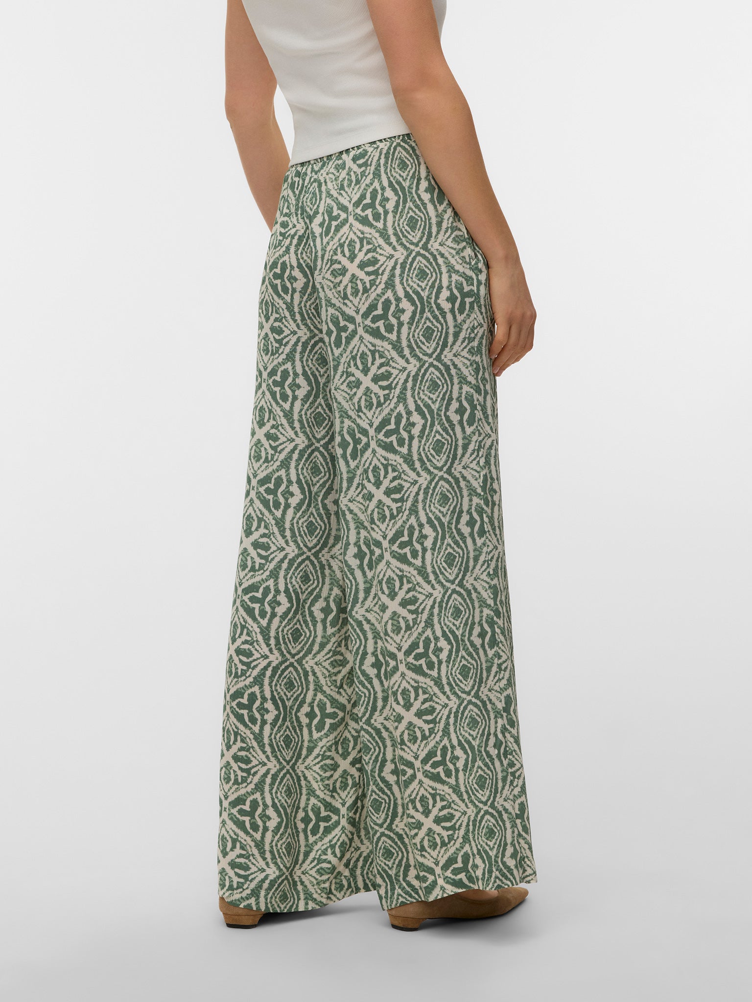 Γυναικεία παντελόνα εμπριμέ VMMENNY HW WIDE PANTS WVN 10282478 | 10282478