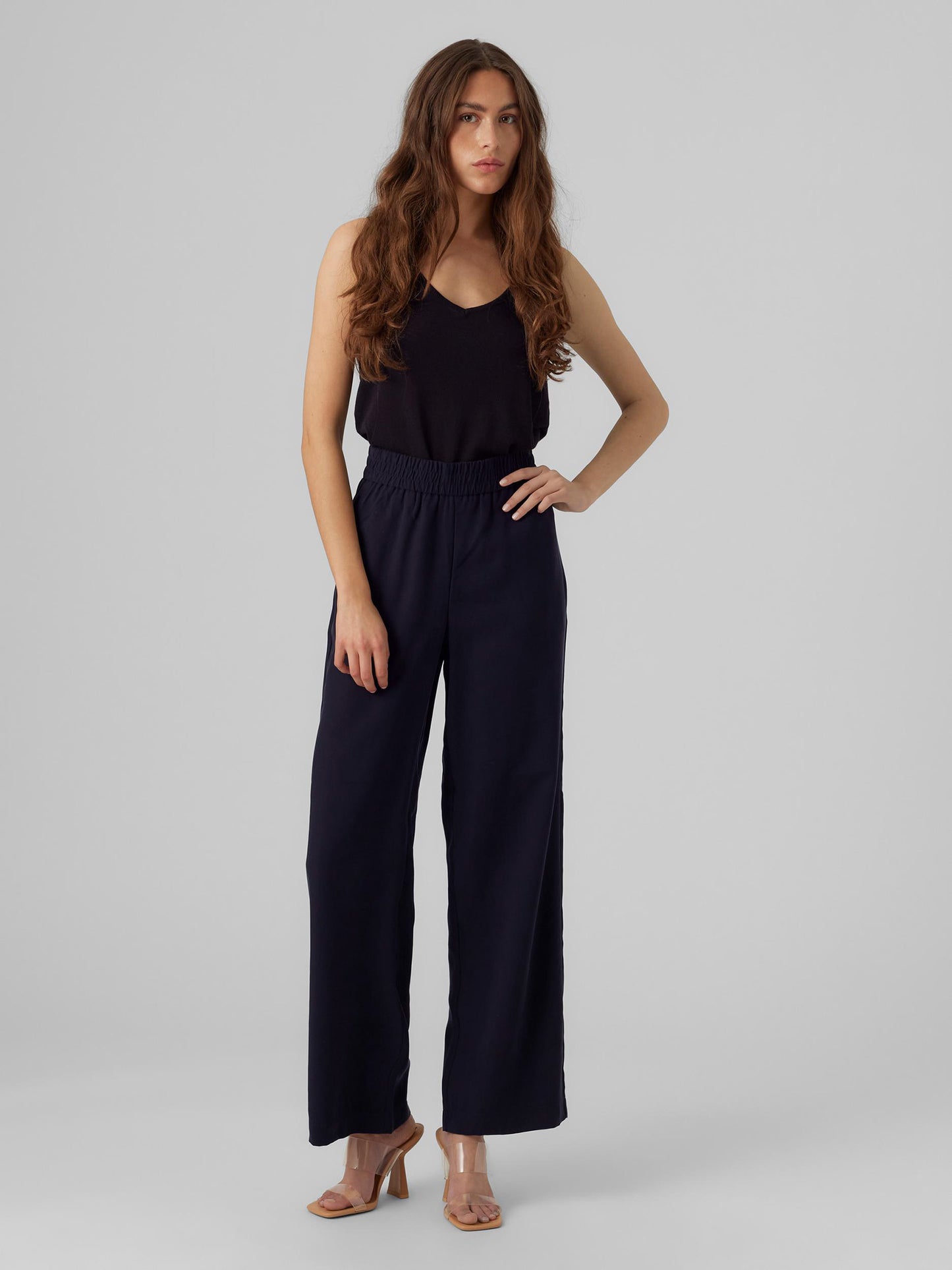 Γυναικεία παντελόνα VMCARMEN HIGH RISE TROUSERS 10278926 | 10278926