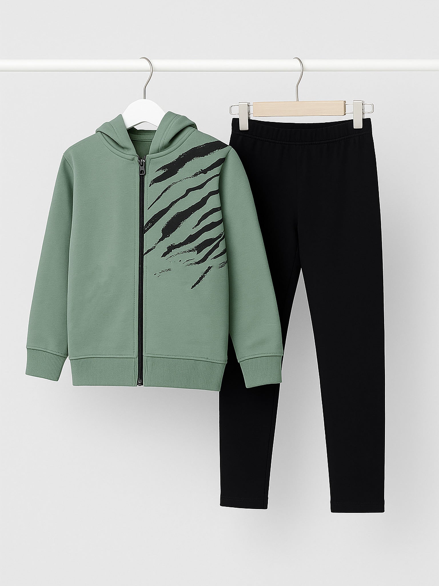 Εφηβικό σετ με ζακέτα 2363102 | 2363102