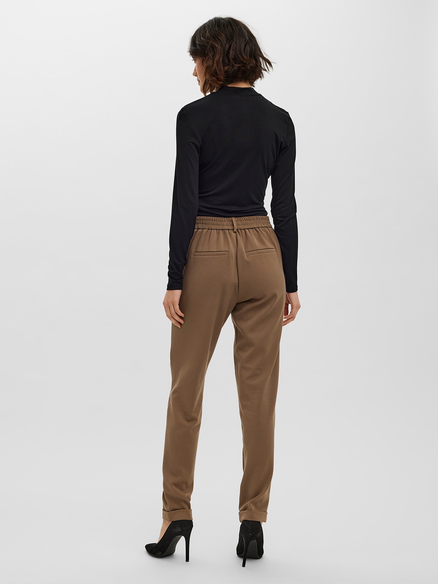 Γυναικείο παντελόνι VMMAYA MW LOOSE SOLID PANT NOOS 10225280 | 10225280