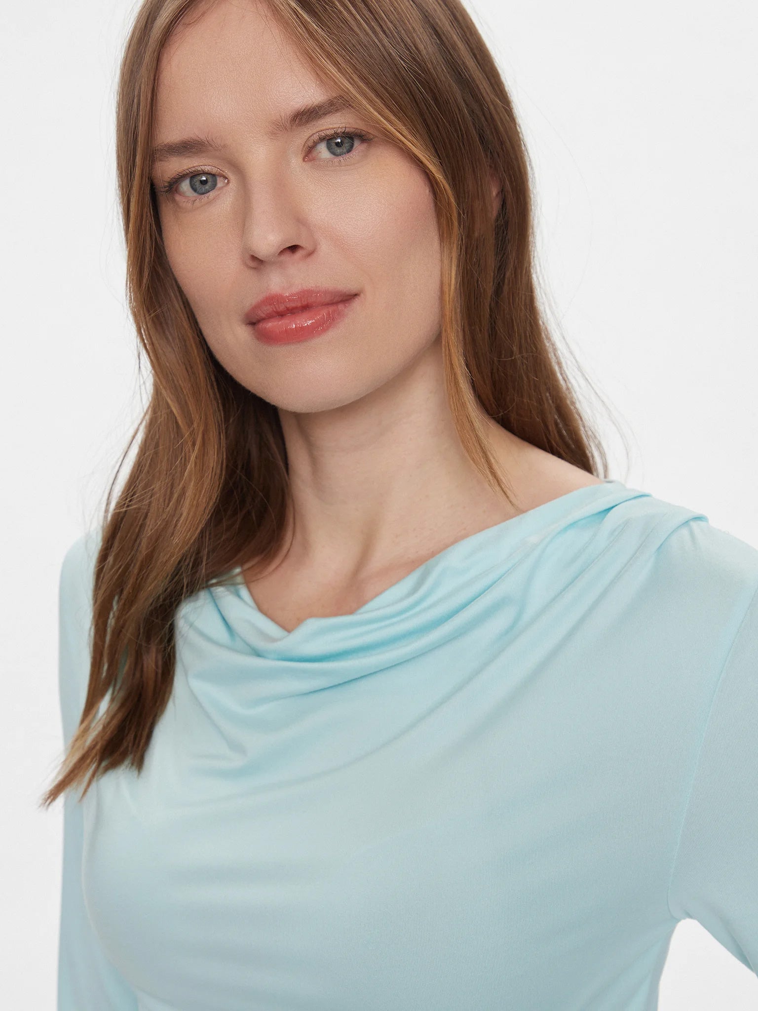 Γυναικεία μπλούζα VMCAROL LS SHORT WATERFALL TOP JRS 10300935 | 10300935