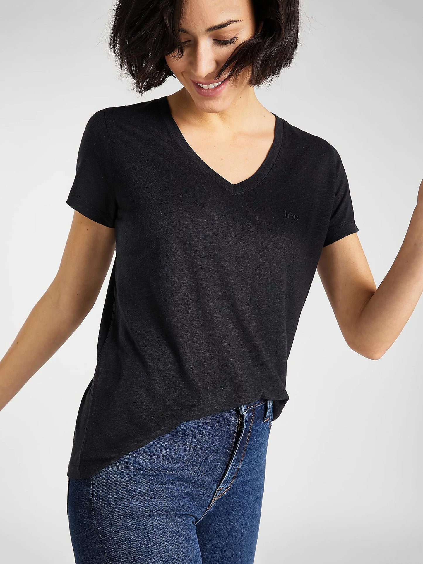 Γυναικείο t-shirt V NECK TEE IN BLACK L41JEN01 | L41JEN01