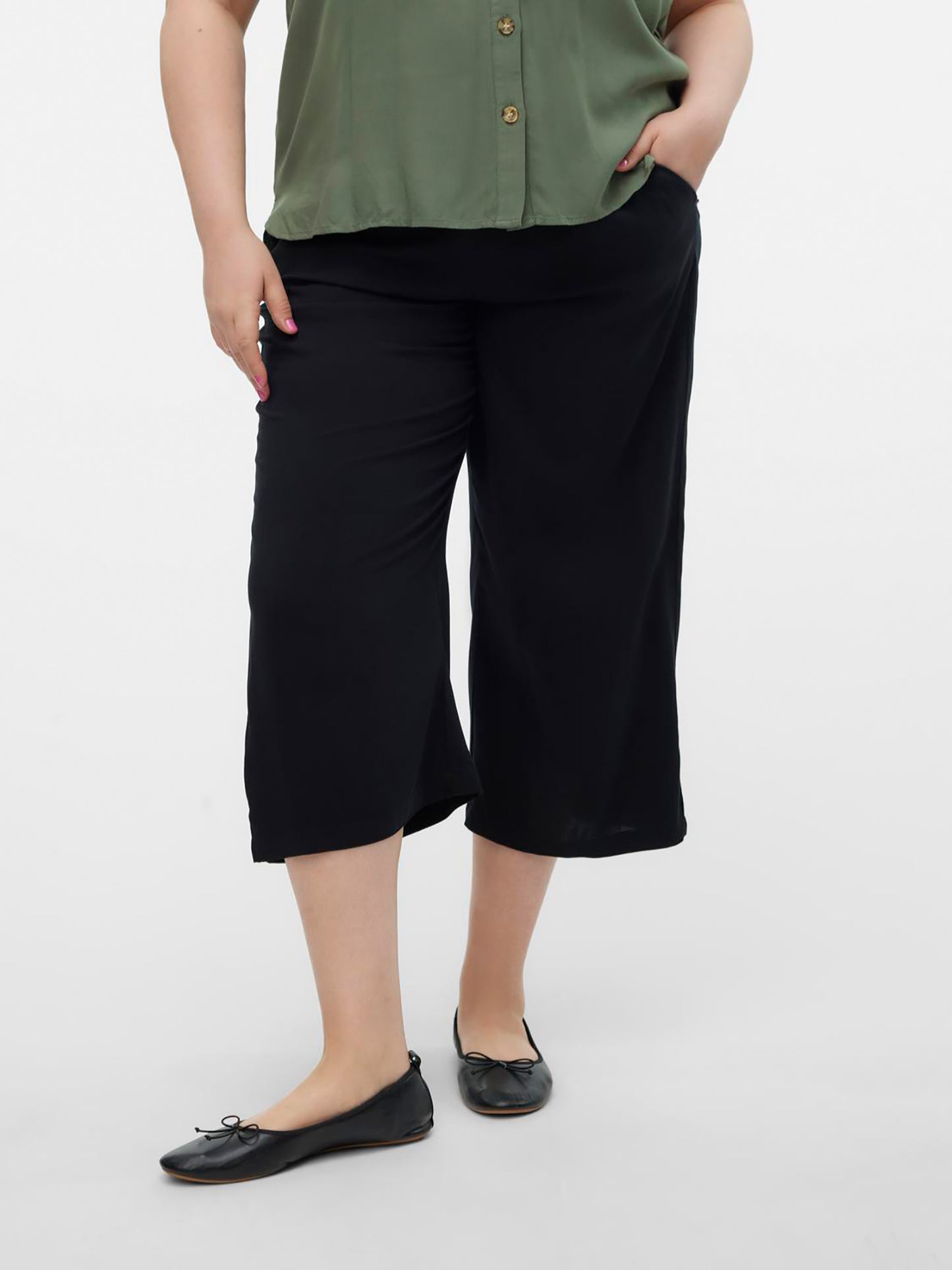 Γυναικεία ζιπ κιλότ Plus Size VMCEASY JOY HW CULOTTE PANTS WVN 10308723 | 10308723