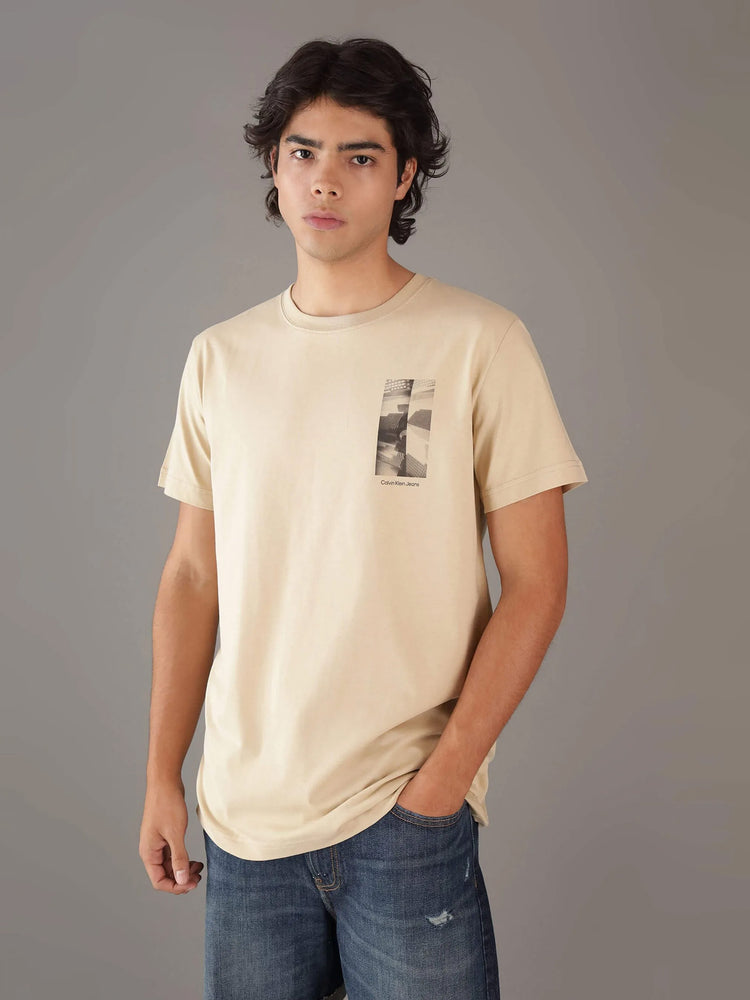 Ανδρικό t-shirt CITY GRID PHOTOPRINT TEE J30J325685RAE | J30J325685RAE