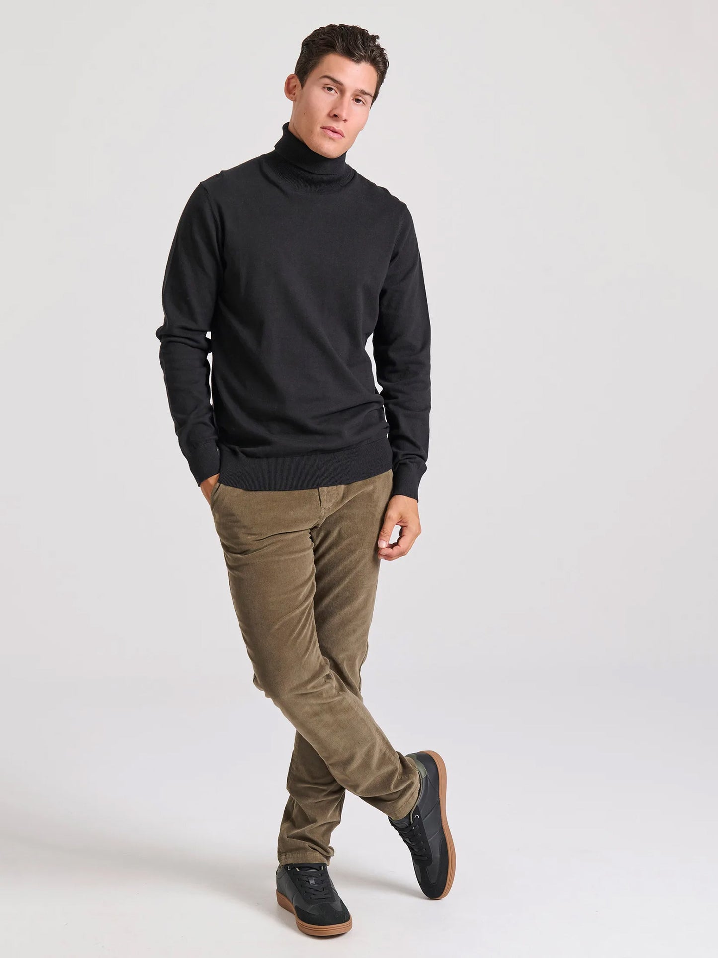 Ανδρική μπλούζα ψιλή πλέξη FBM010-005-09 BLACK | FBM010-005-09