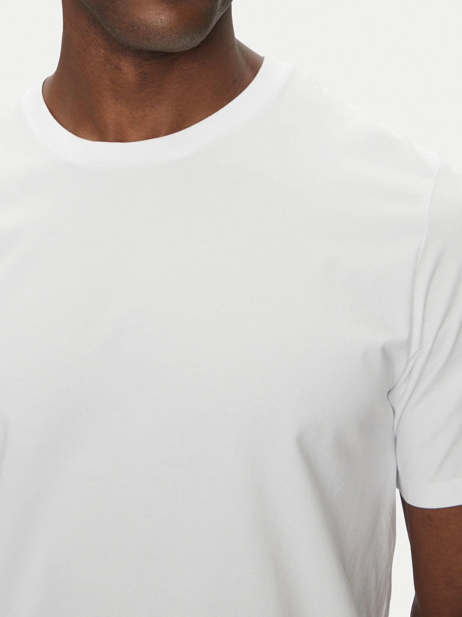 Ανδρικό t-shirt JJEPERFECT TEE O-NECK SS SN 12268229 | 12268229
