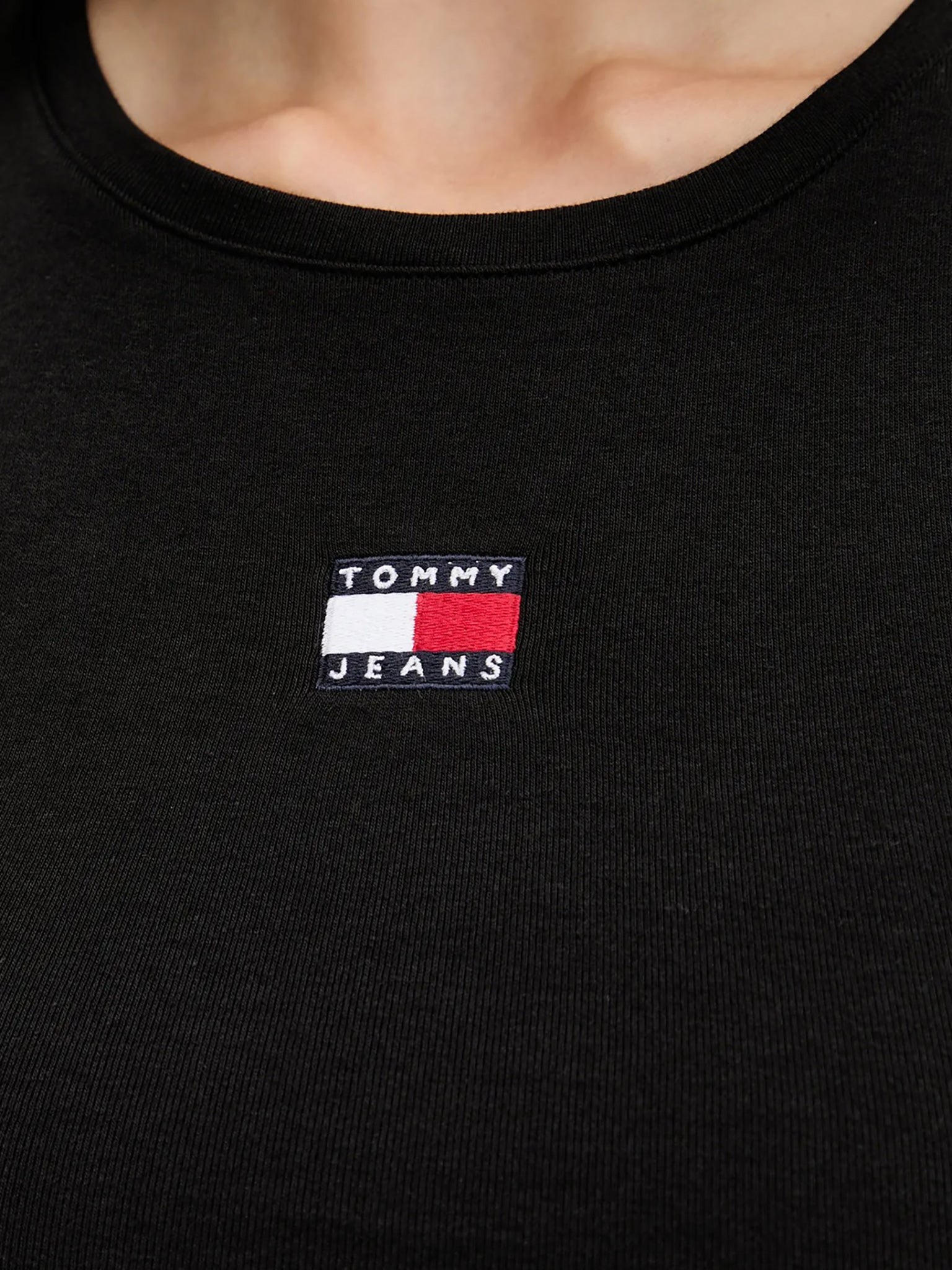 Γυναικεία μπλούζα αμάνικη TJW SLIM SH BADGE TANK DW0DW20896BDS | DW0DW20896BDS