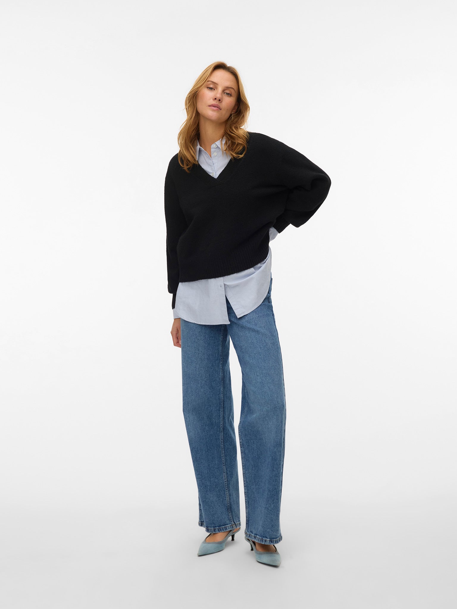 Γυναικεία μπλούζα πλεκτή VMBOOM LS V-NECK PULLOVER NOOS 10331761 | 10331761