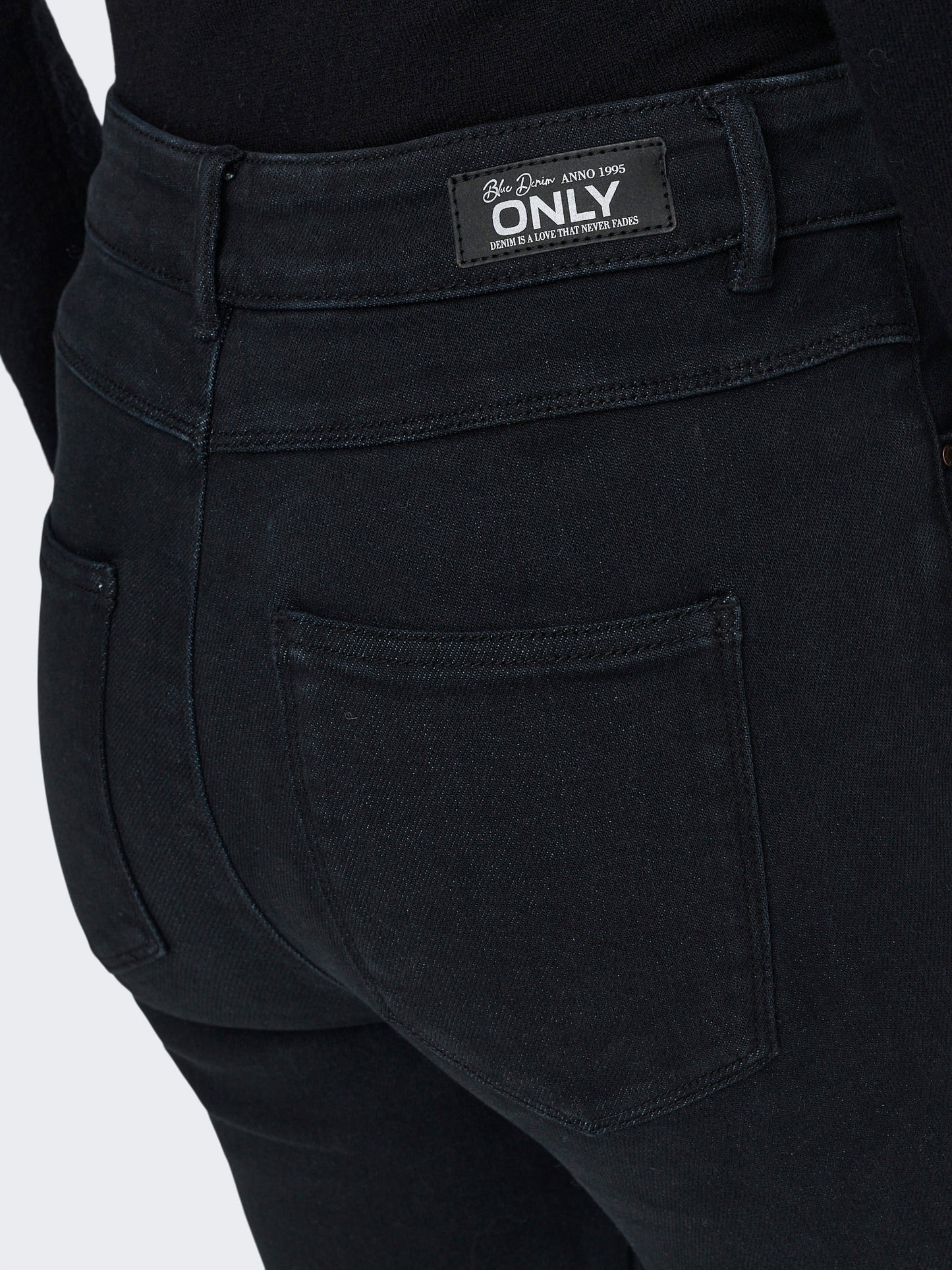 Γυναικείο παντελόνι τζιν ONLMILA HW FLARED DNM BF 15336363 | 15336363