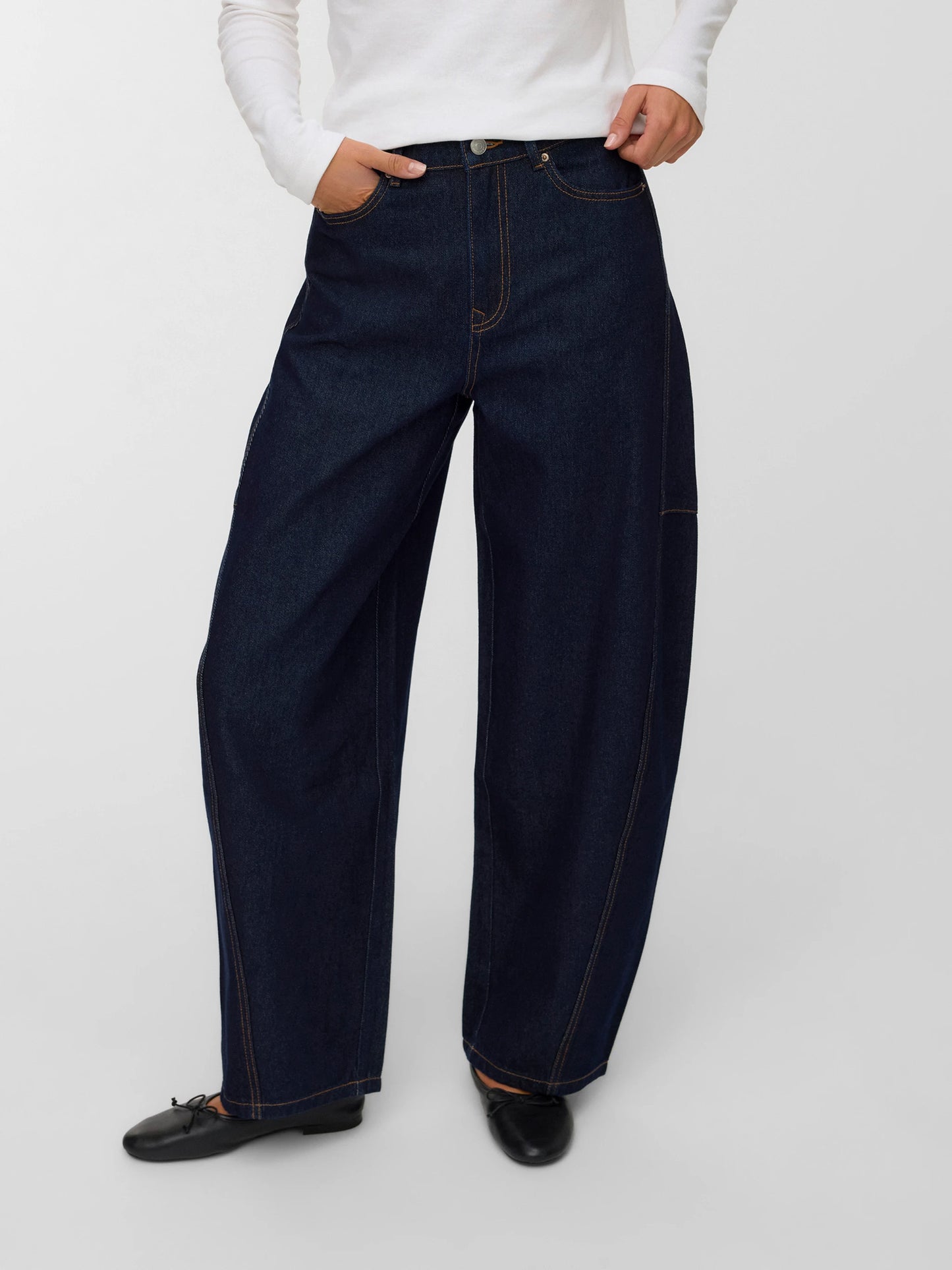 Γυναικείο παντελόνι τζιν VMKAITLIN HR WIDE BARREL JEANS 10340589 | 10340589