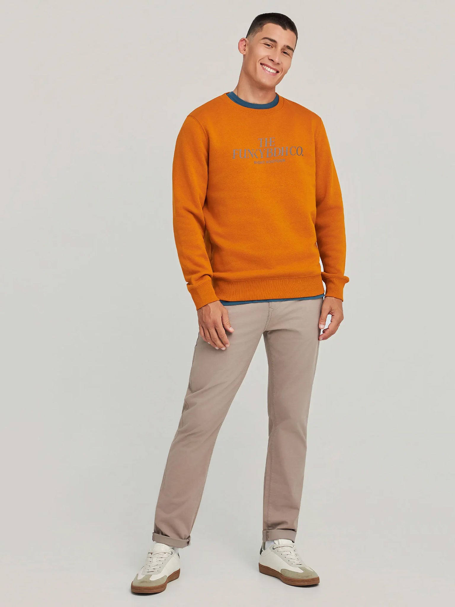 Ανδρικό παντελόνι chinos FBM012-001-02 | FBM012-001-02