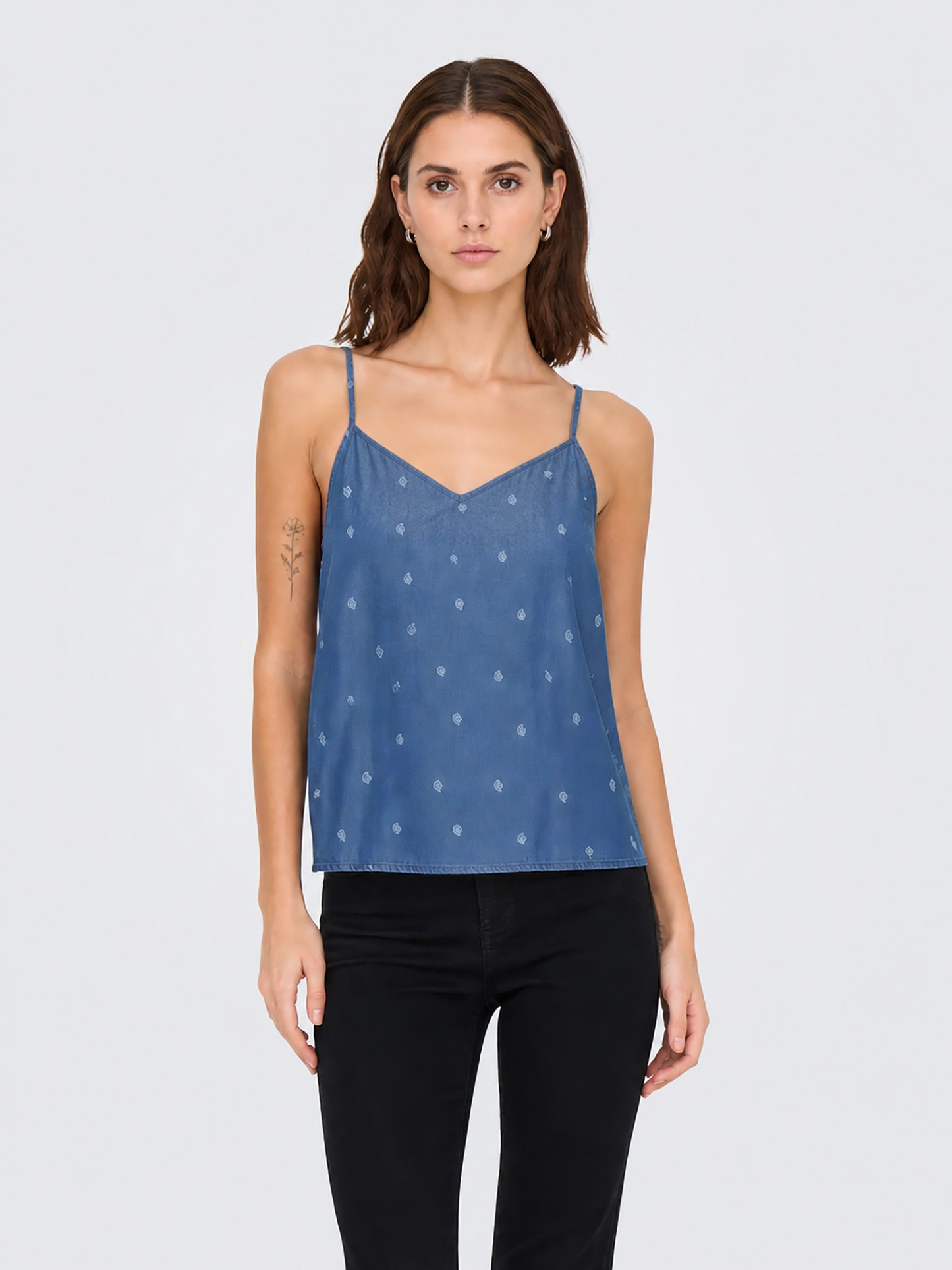 Γυναικείο top σταμπωτό ONLNOVA AZURE SINGLET WVN 15370334 | 15370334