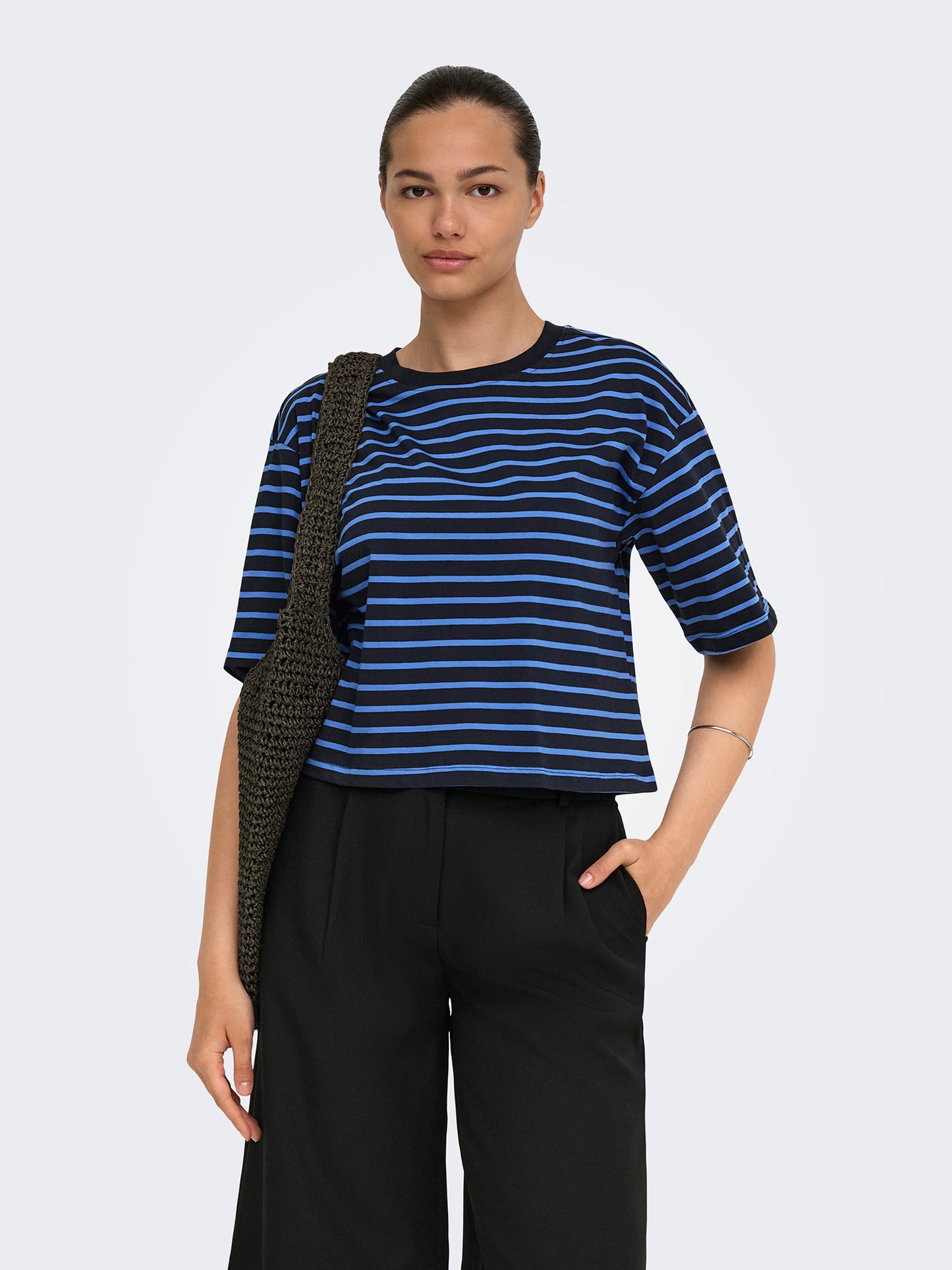 Γυναικείο t-shirt κοντό ONLBLOOM S/S LOOSE SHORT TOP JRS 15372024 | 15372024