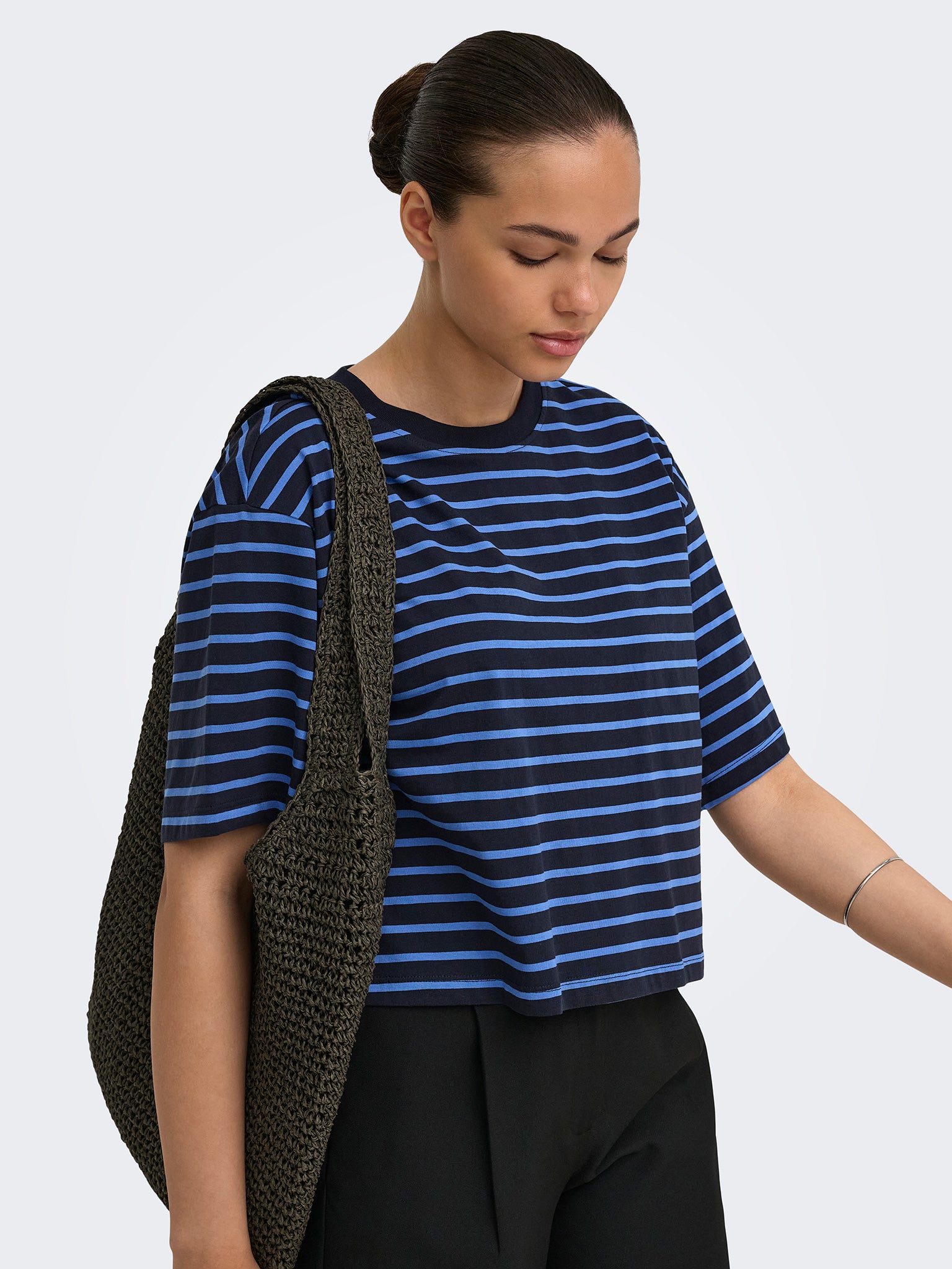 Γυναικείο t-shirt κοντό ONLBLOOM S/S LOOSE SHORT TOP JRS 15372024 | 15372024