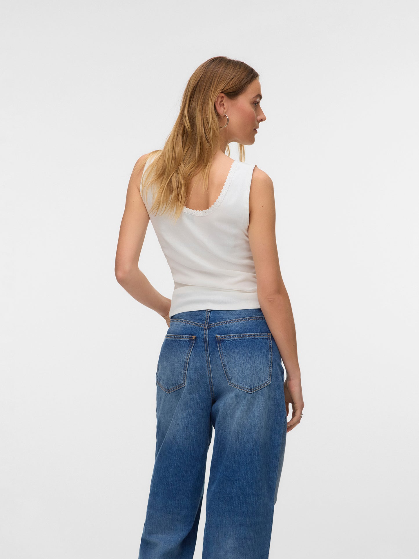 Γυναικεία μπλούζα VMTINNA SL U-NECK SHORT TOP 10339950 | 10339950