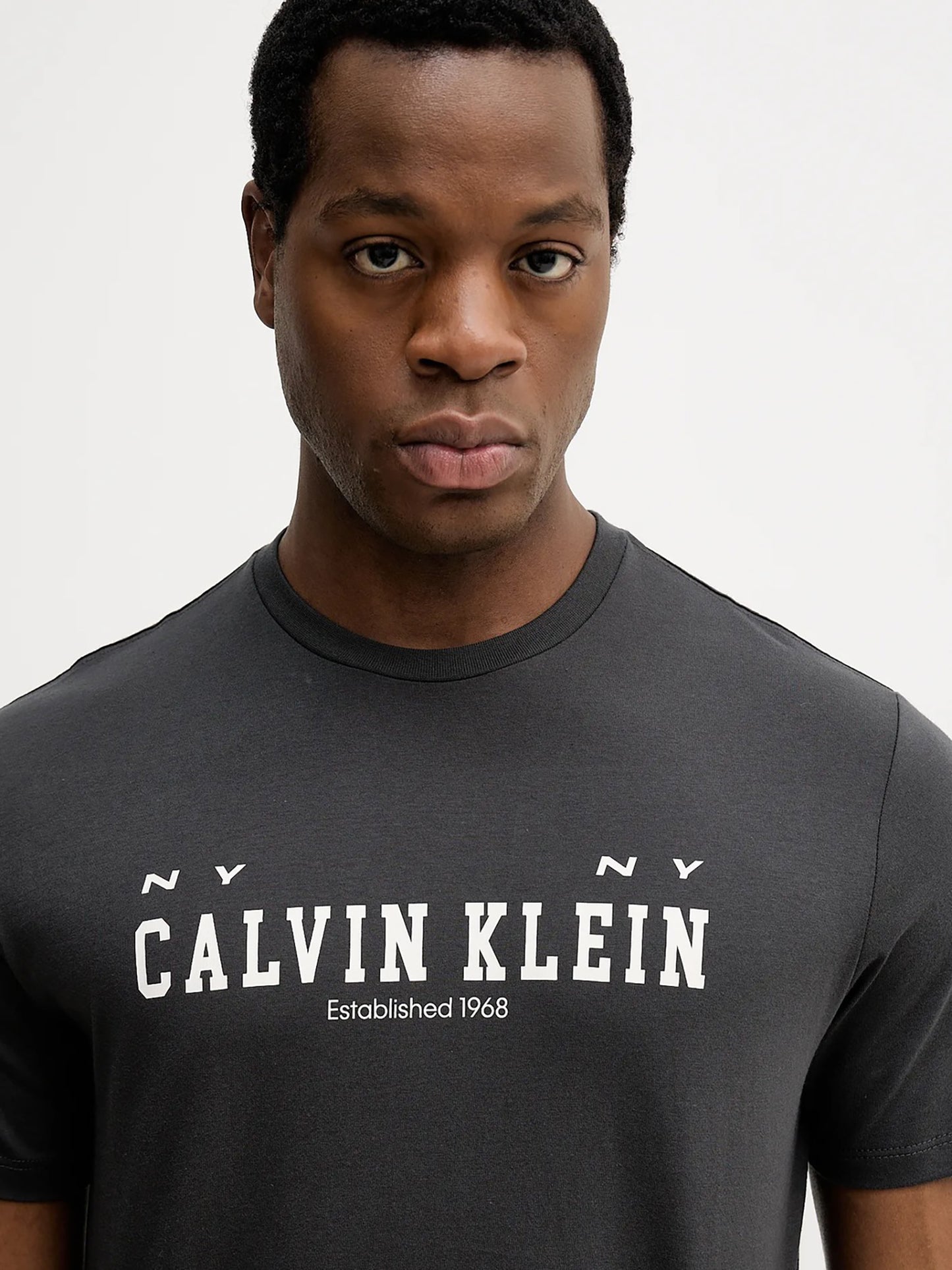 Ανδρικό t-shirt SS 30S WHSL CALVIN COLL WORD LV14RE817G8MN | LV14RE817G8MN