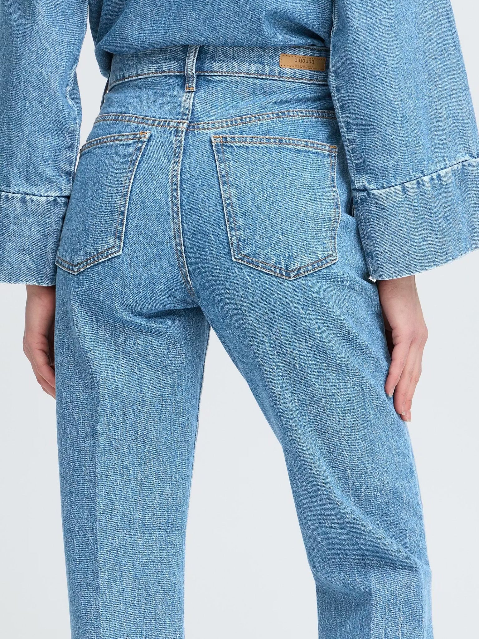 Γυναικείο παντελόνι τζιν mid blue | 20818561