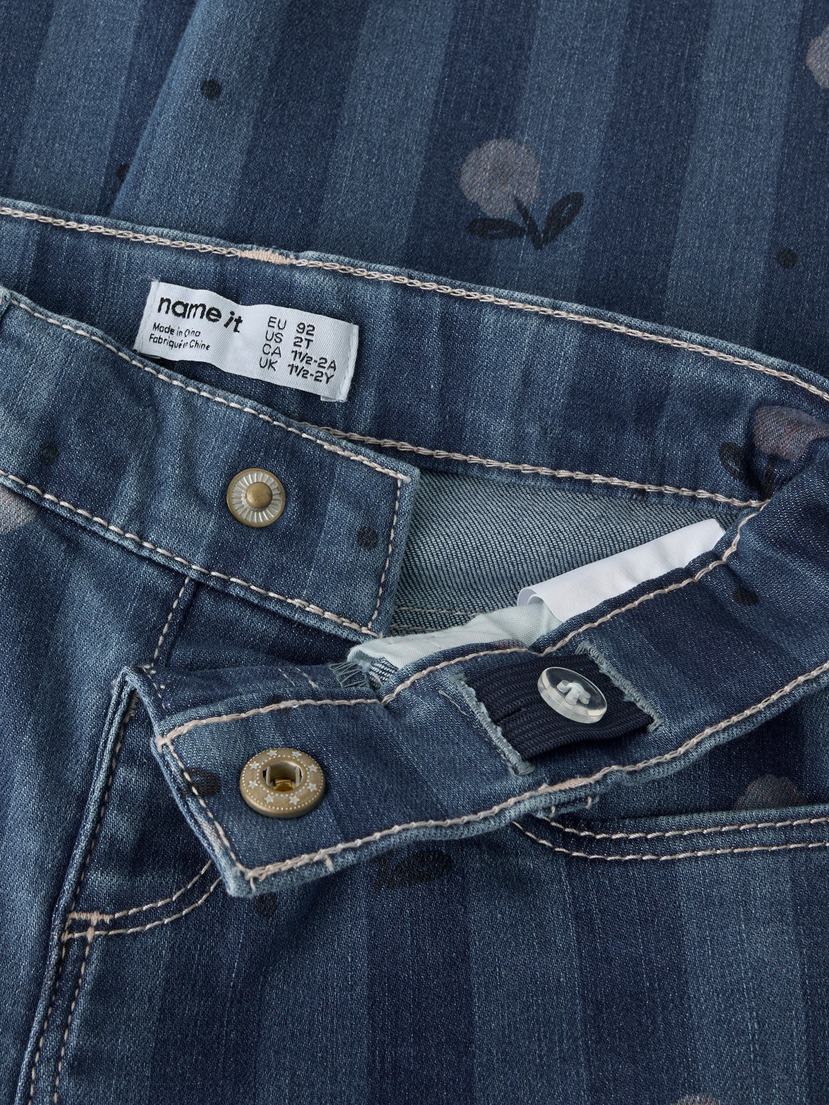 Παιδικό παντελόνι τζιν με σχέδιο NMFBELLA BARREL JEANS 6699-QN 13267728 | 13267728