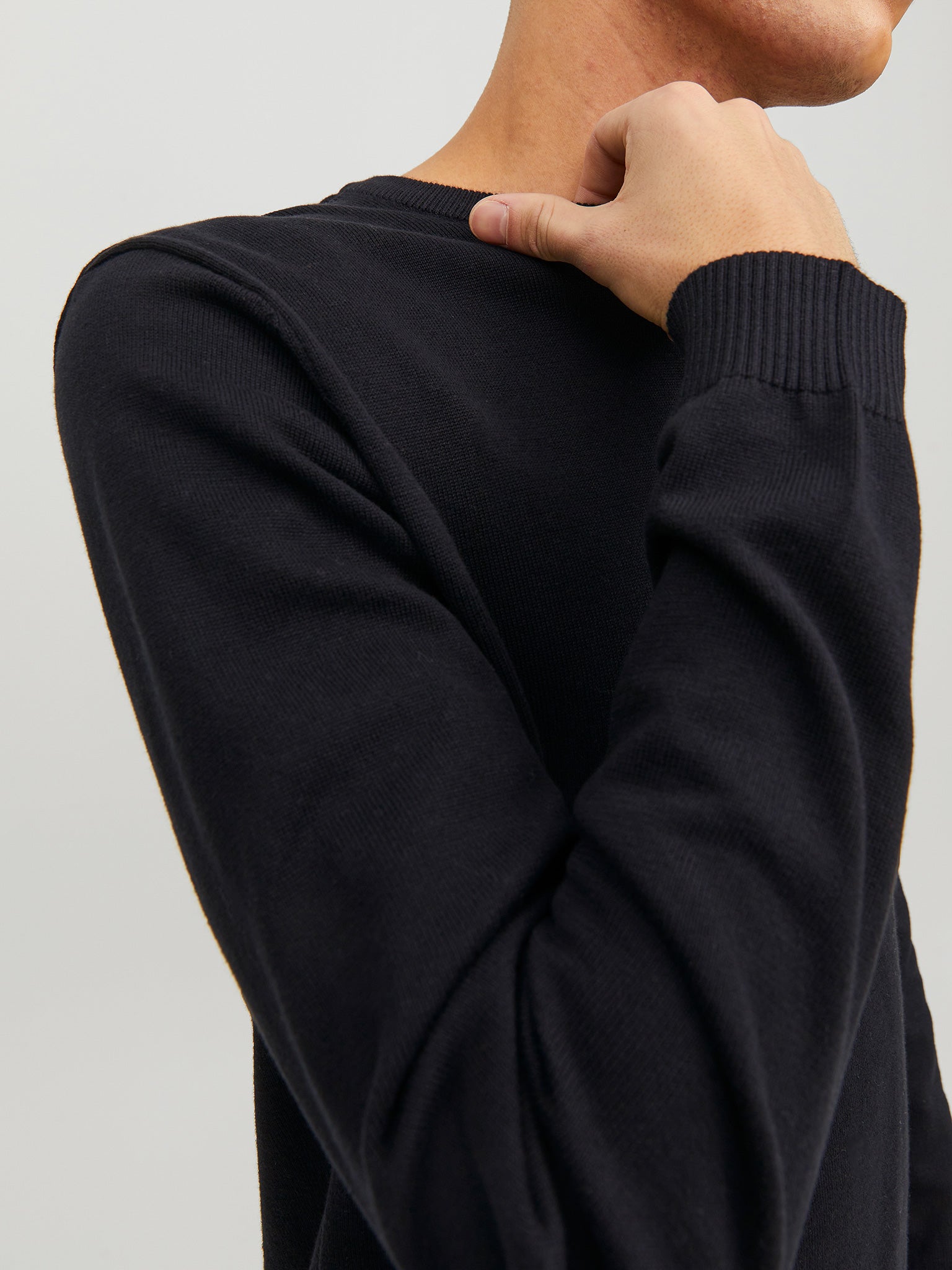 Ανδρική μπλούζα JJEBASIC KNIT CREW NECK NOOS 12137190 | 12137190