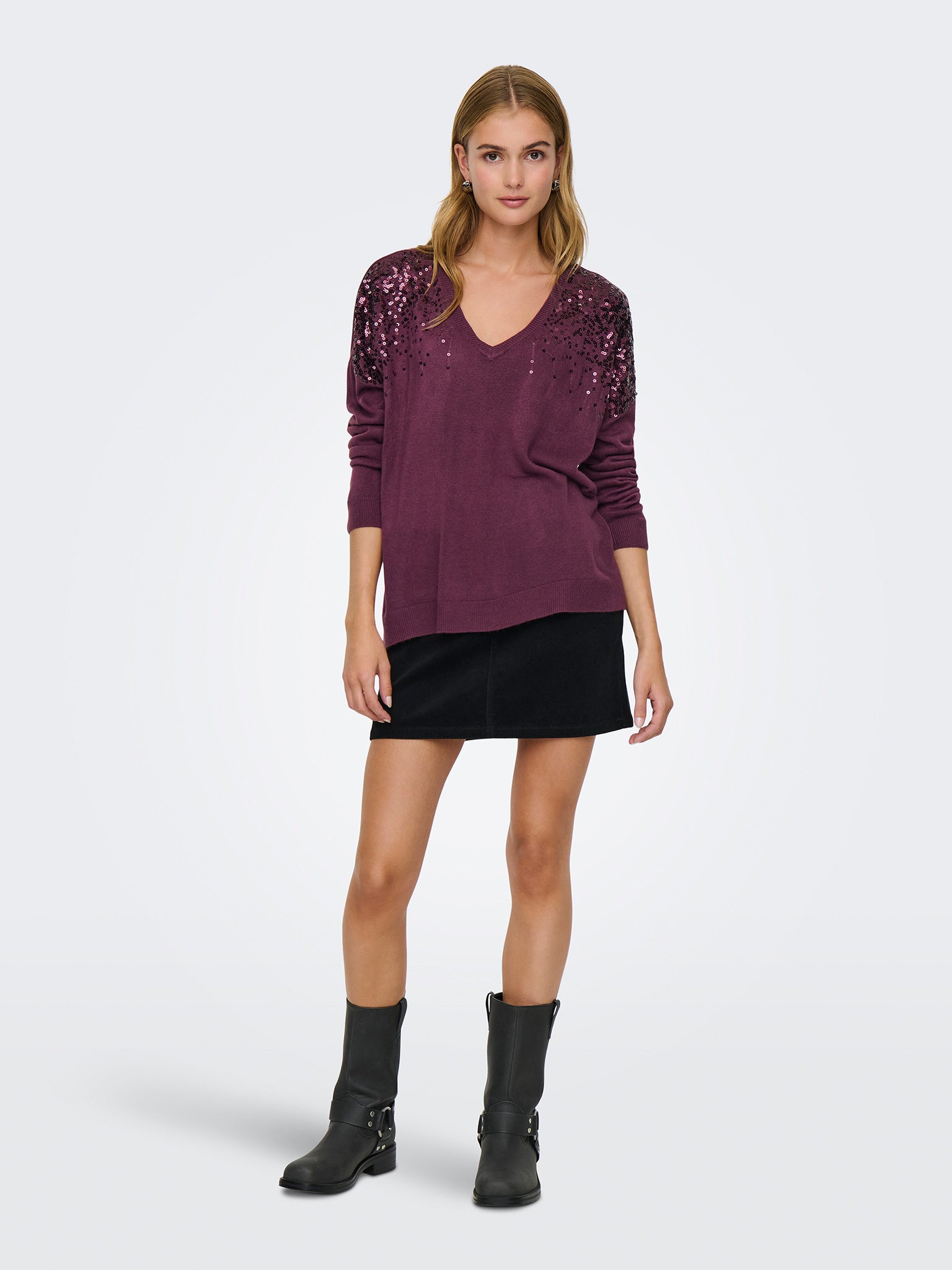 Γυναικεία μπλούζα πλεκτή ONLSTARRY LS SEQUIN BOXY V-NECK KNT 15359241 | 15359241