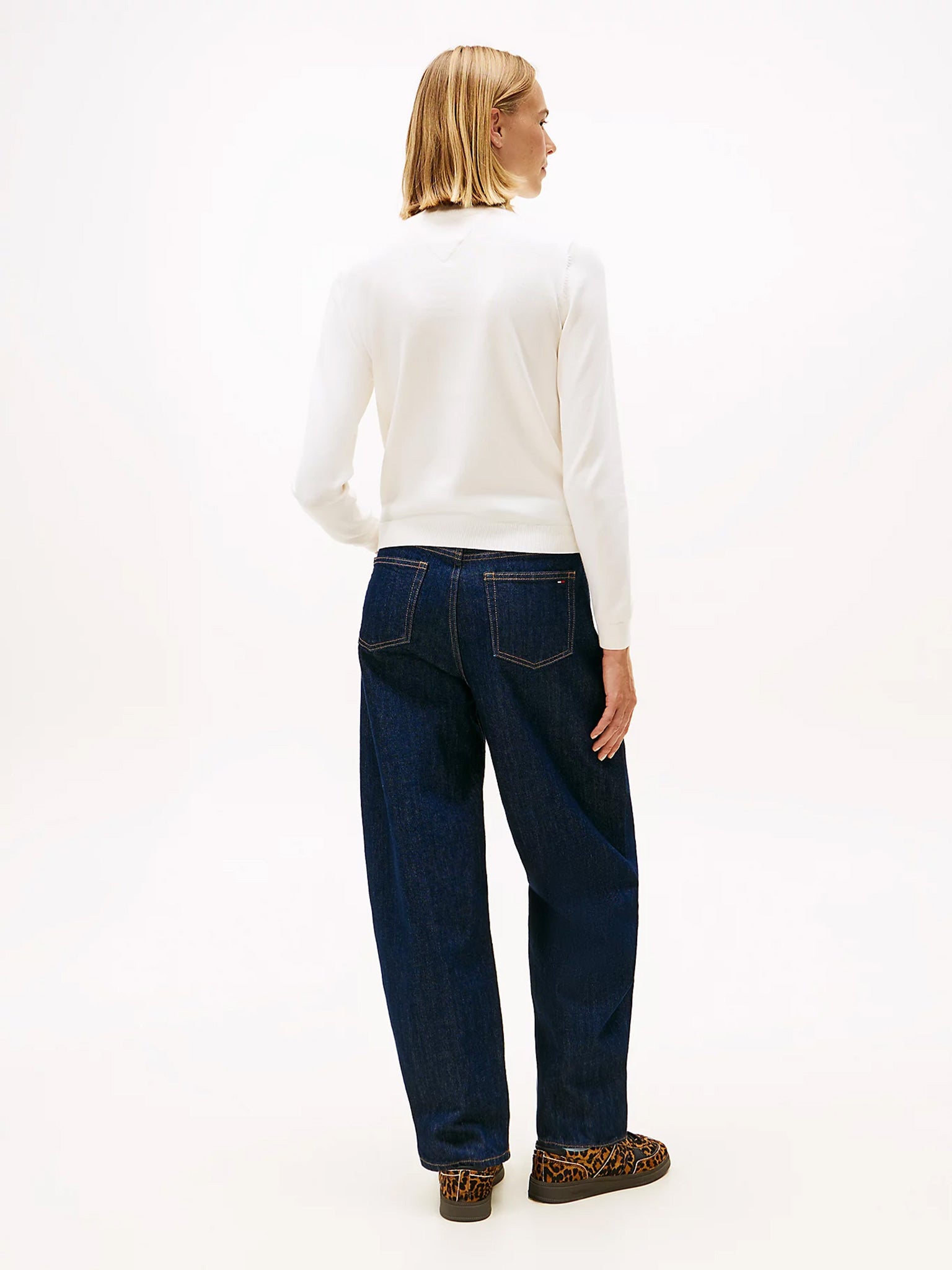 Γυναικεία μπλούζα ζιβάγκο TJW ESSENTIAL TRTLNK SWEATER DW0DW21672YBH | DW0DW21672YBH