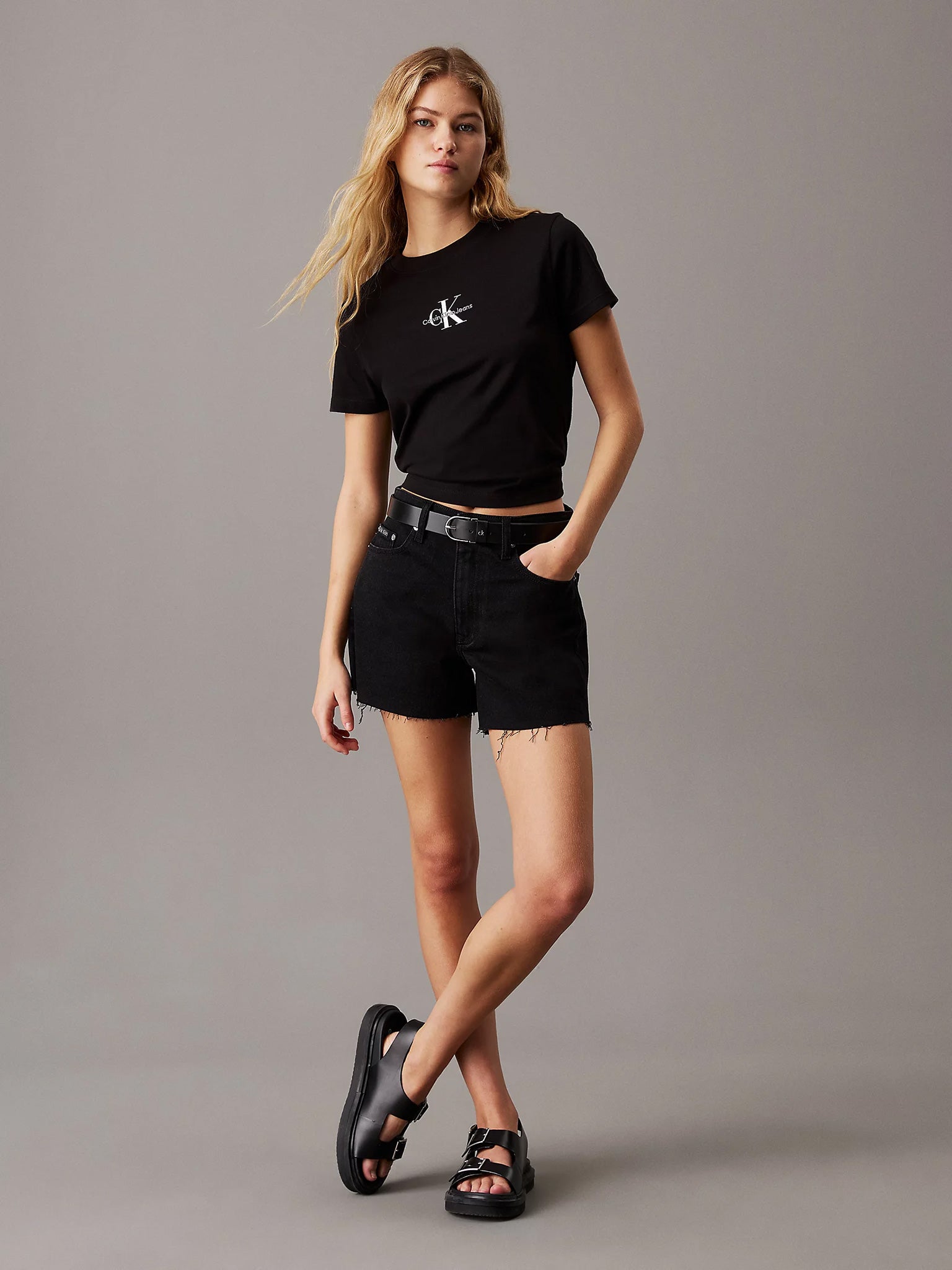 Γυναικείο σορτς τζιν 90s DENIM SHORT J20J2251541BY | J20J2251541BY