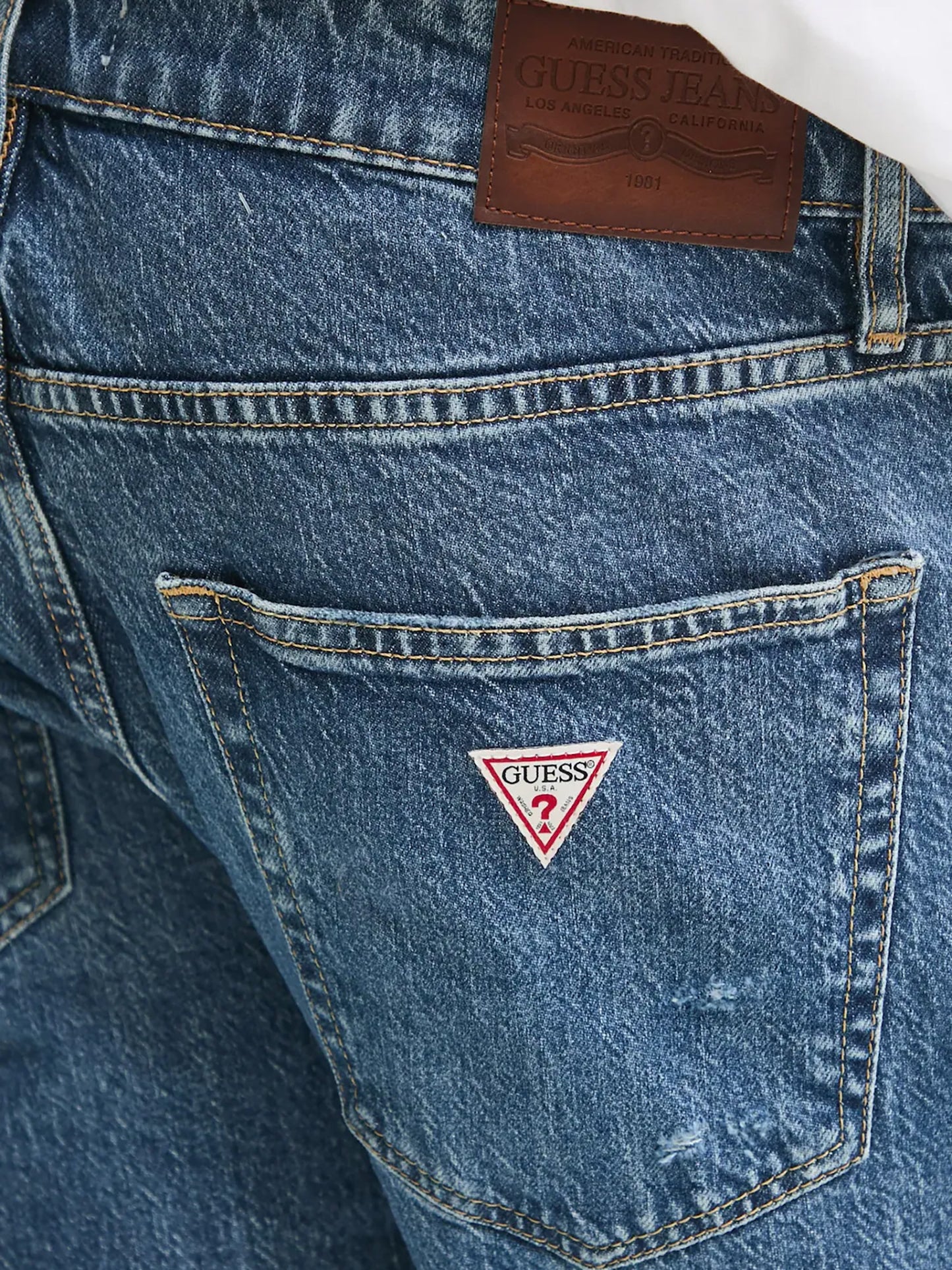 10257224-662_3.jpg