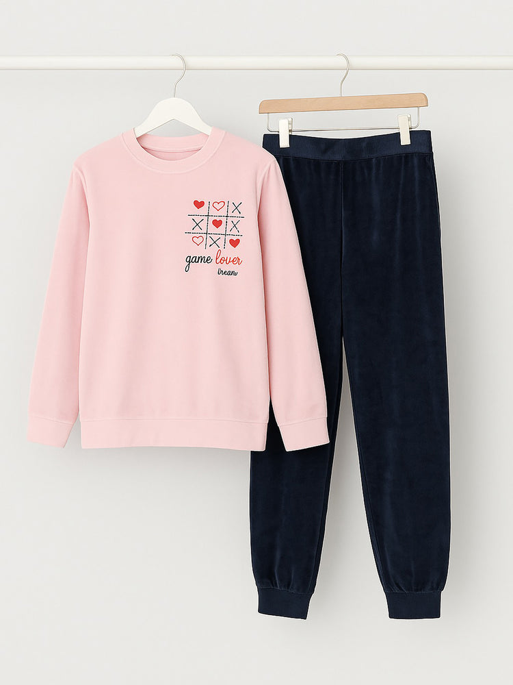 Γυναικεία πιτζάμα βελουτέ 217802 | 217802