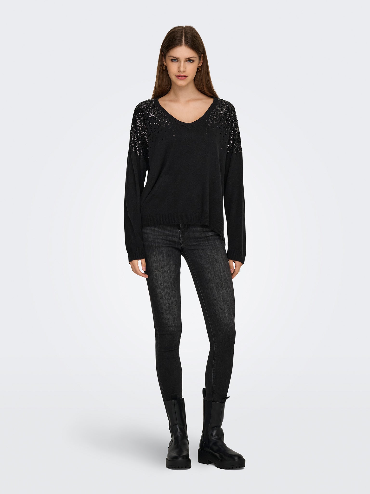 Γυναικεία μπλούζα πλεκτή ONLSTARRY LS SEQUIN BOXY V-NECK KNT 15359241 | 15359241