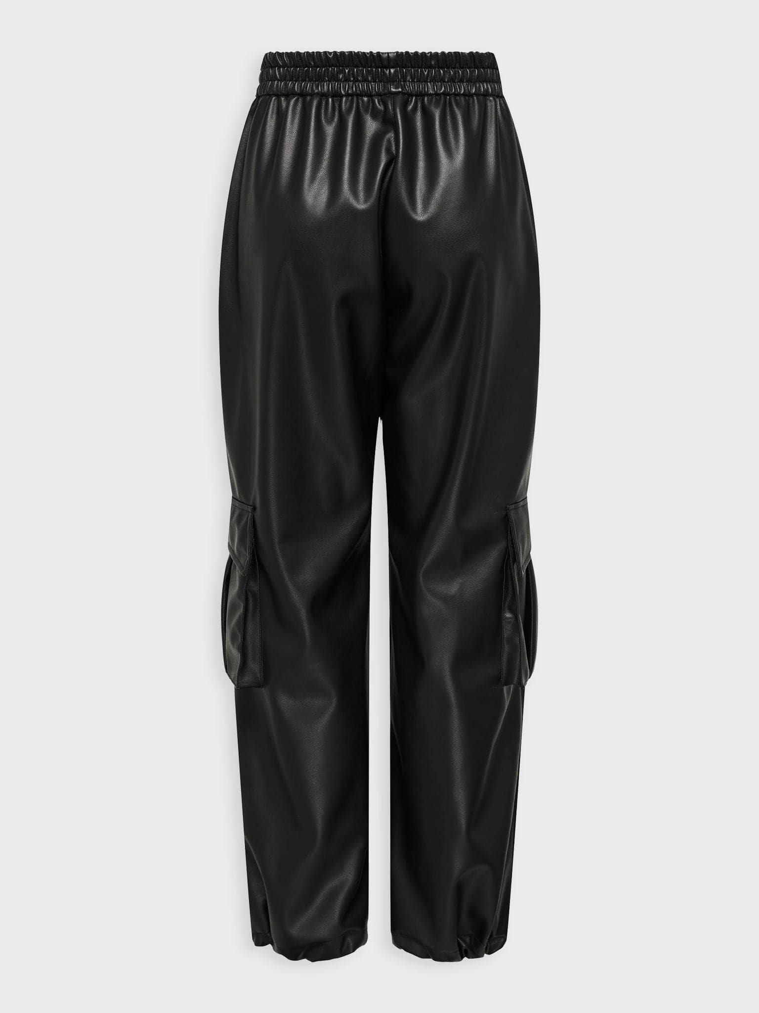 Γυναικείο παντελόνι cargo ONLHEIDI FAUX LEATHER TRACKPANTS 15305822 | 15305822