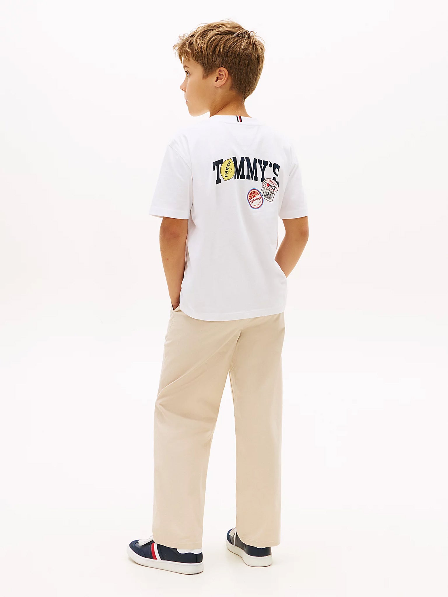Παιδική μπλούζα μακό STICKER PRINT GRAPHIC T-SHIRT KB0KB10276YBR | KB0KB10276YBR
