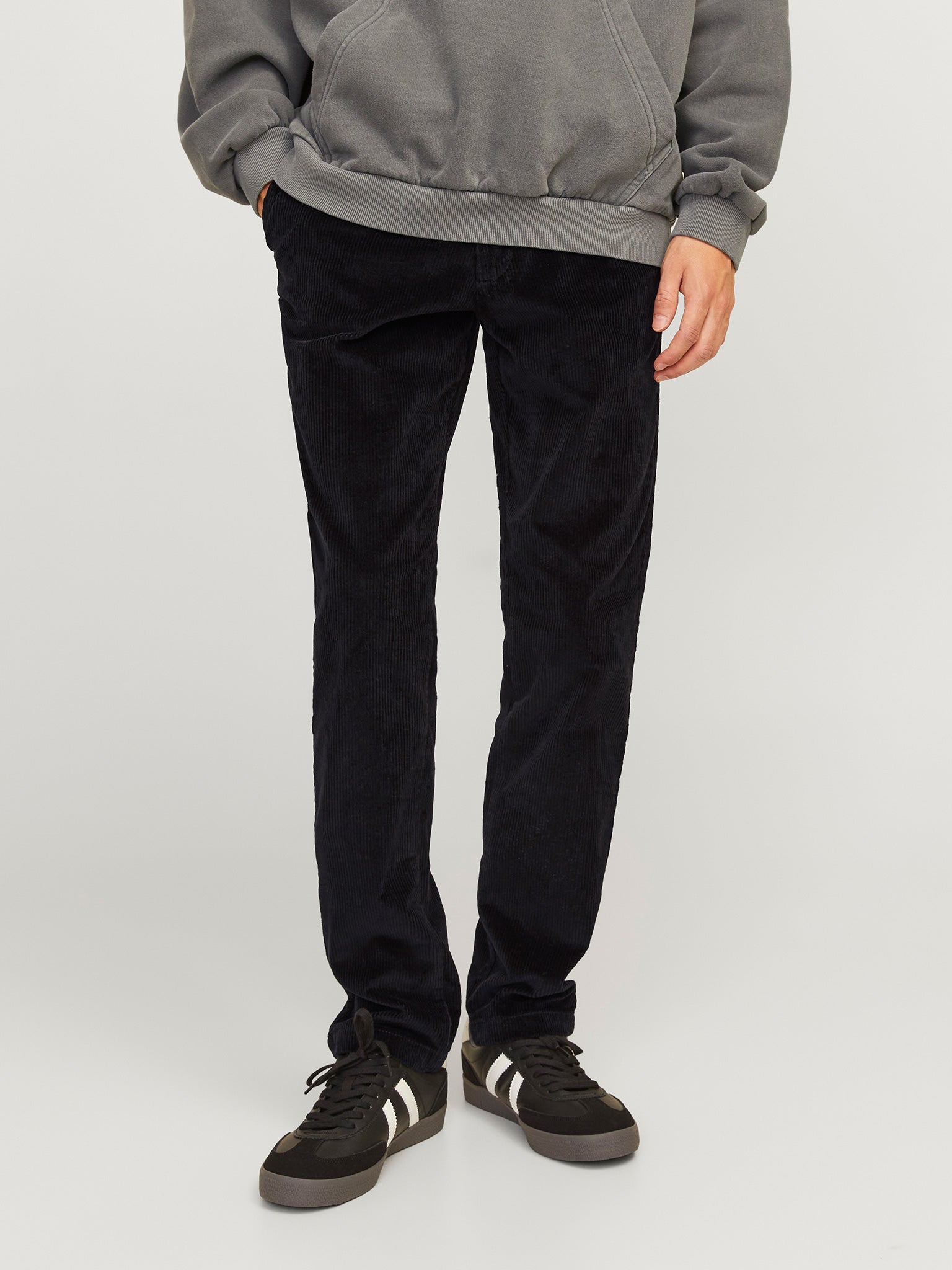 Ανδρικό παντελόνι κοτλέ JPSTMARCO JJBASIC CORDUROY CHINO 12258301 | 12258301