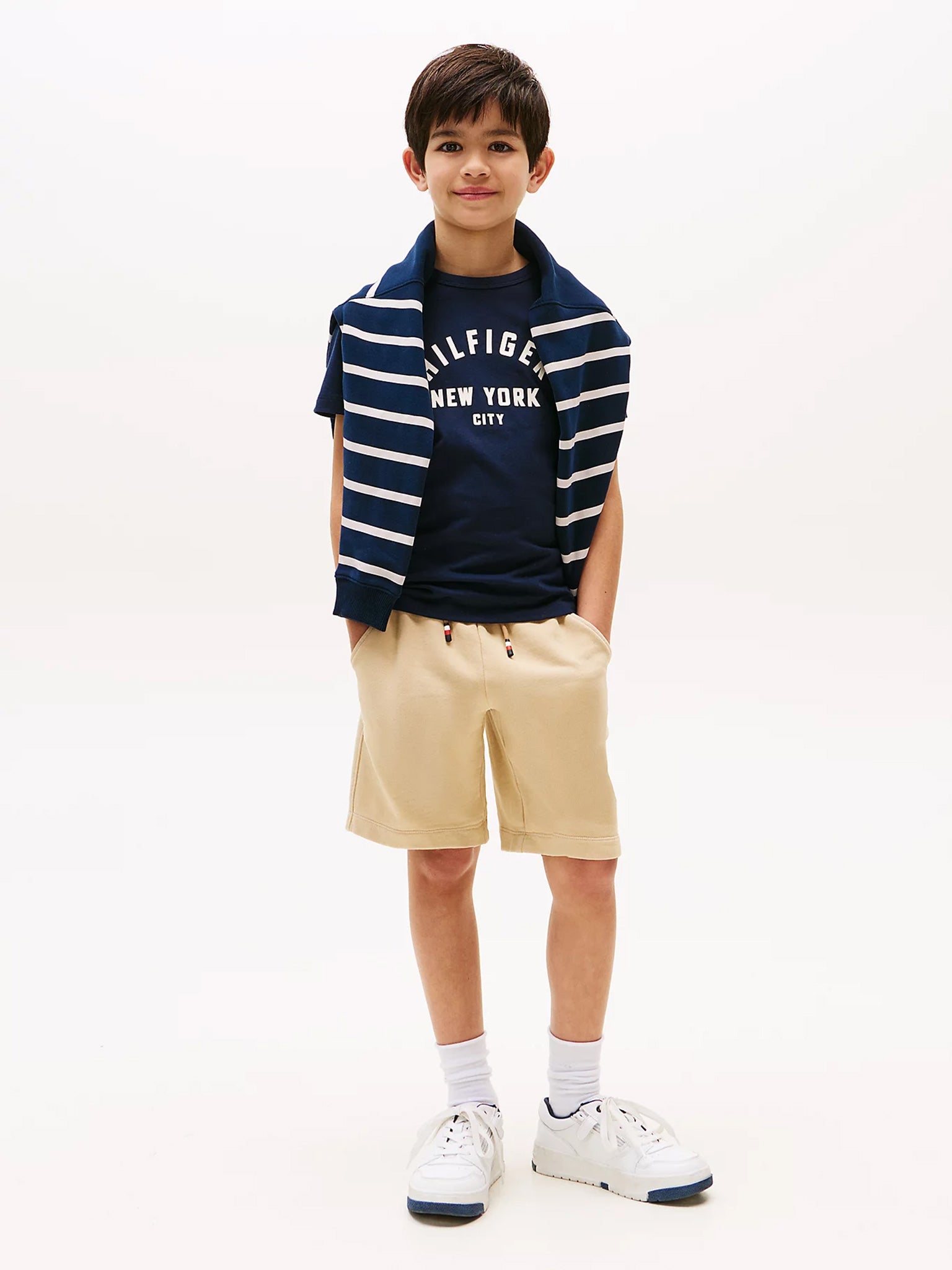Παιδική μπλούζα μακό CURVED HILFIGER GRAPHIC TEE SS KB0KB09800C1G | KB0KB09800C1G