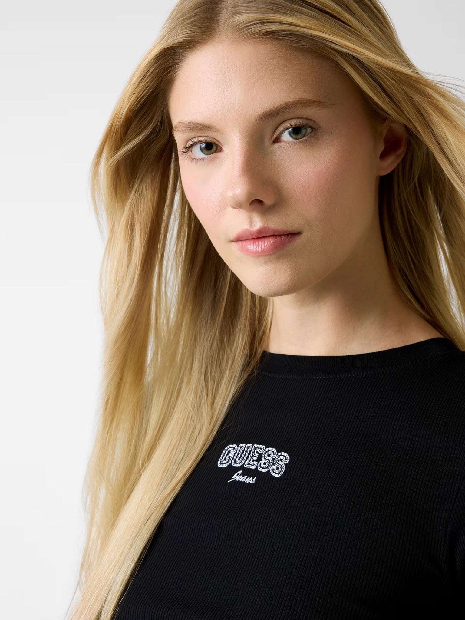 Γυναικεία μπλούζα ριπ | W6RP21KA0H1JBLK