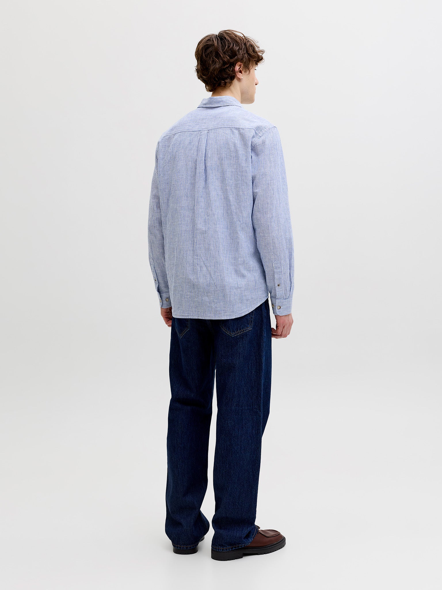 Ανδρικό πουκάμισο ριγέ JJESUMMER LINEN BLEND SHIRT L/S 12289174 | 12289174