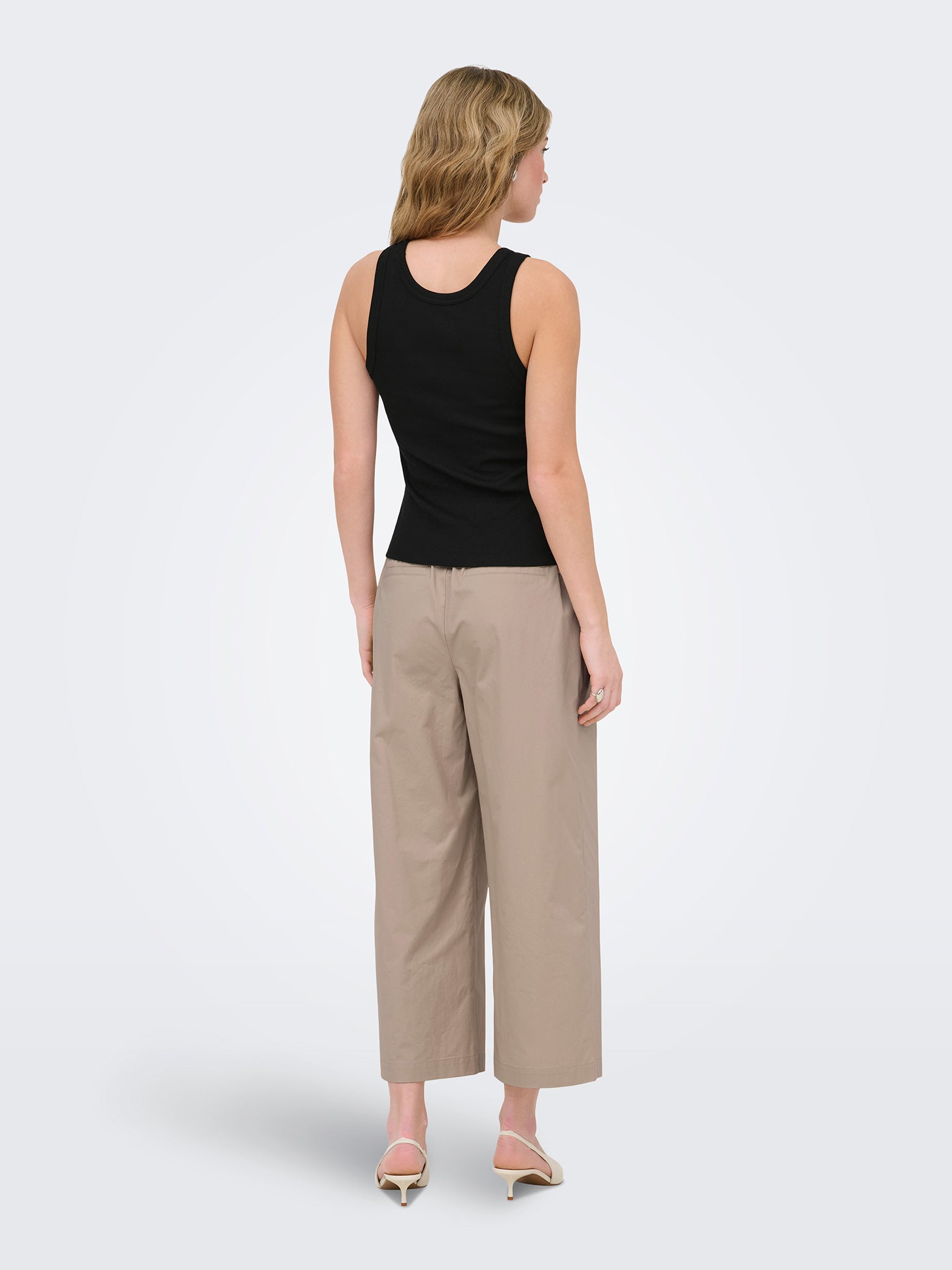 Γυναικεία μπλούζα ONLVAL 2-WAY TANK TOP JRS NOOS 15371705 | 15371705
