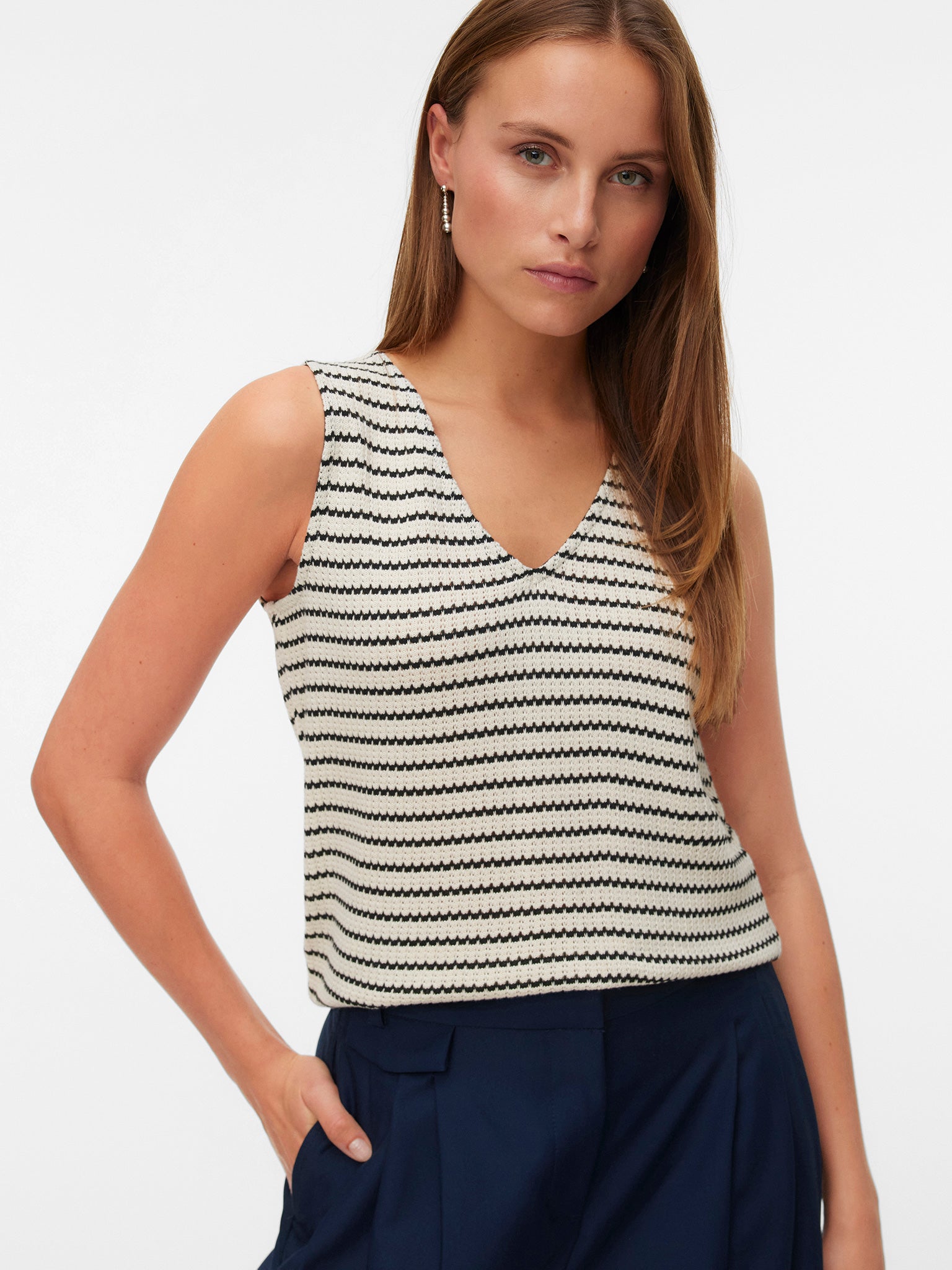 Γυναικεία μπλούζα ριγέ VMOHIA SL V-NECK TOP JRS 10341559 | 10341559