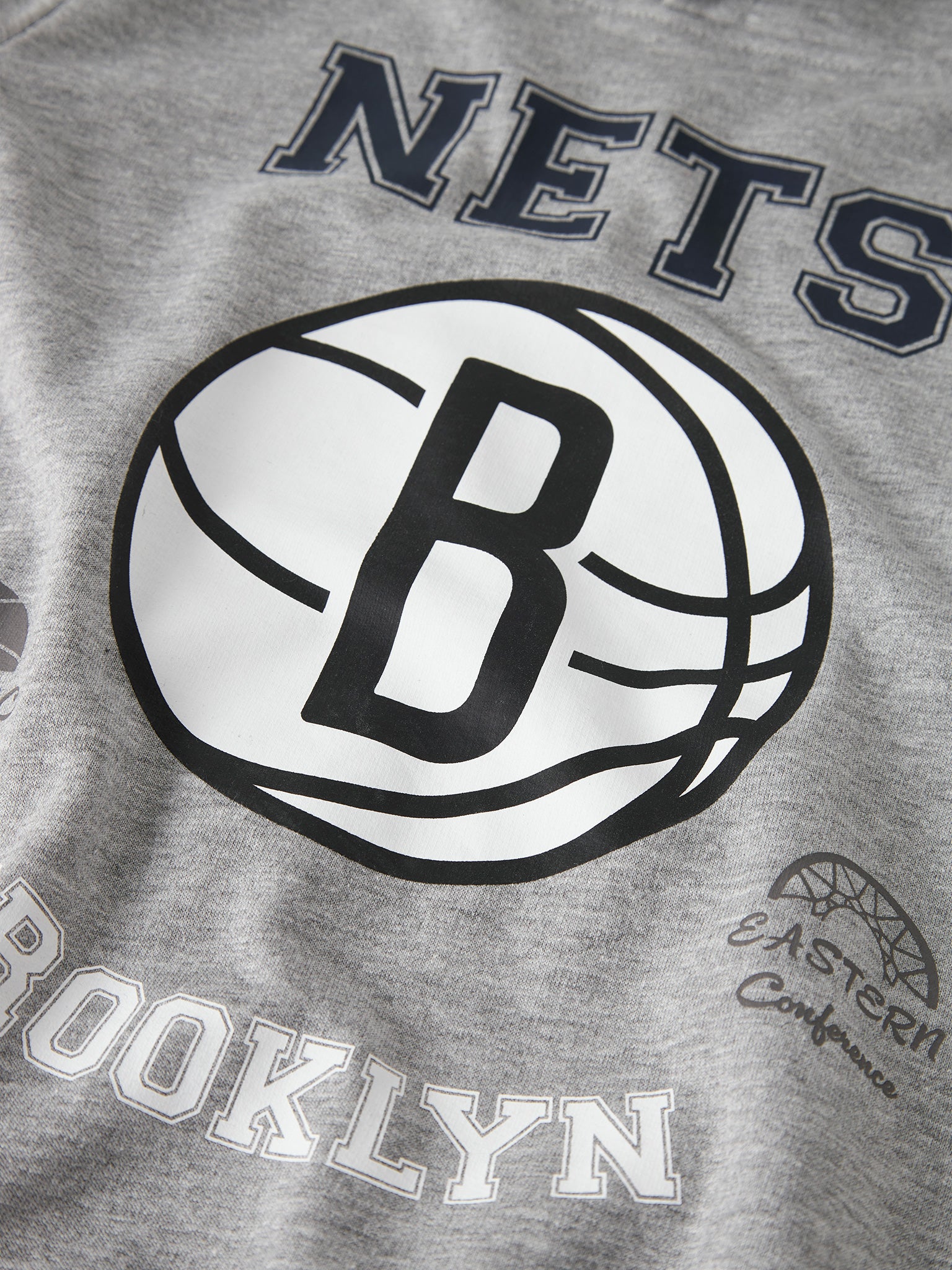 Εφηβική μπλούζα nba brooklyn NKMBAGGE NBA SWEAT WH BRU BOX 13252671 | 13252671