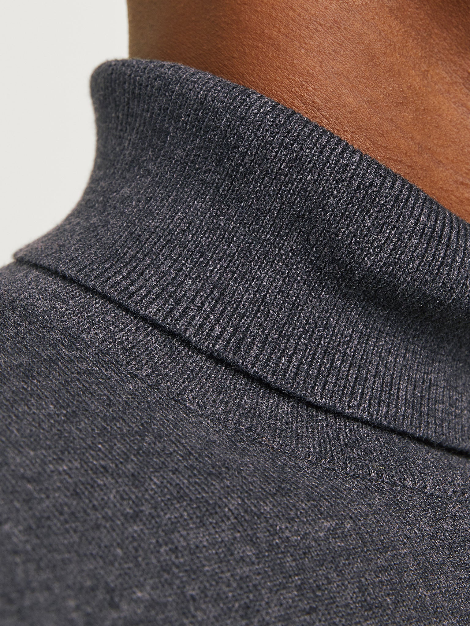 Ανδρική μπλούζα ζιβάγκο JJEBASIC KNIT ROLL NECK NOOS 12258051 | 12258051