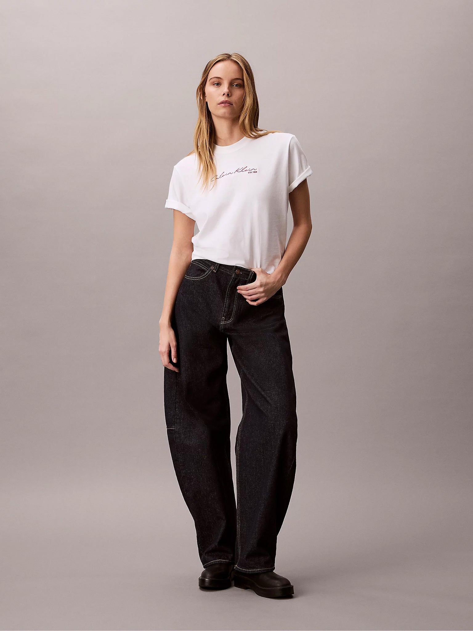 Γυναικείο t-shirt SS GRAPHIC BOXY TEE LV047F820GYAF | LV047F820GYAF