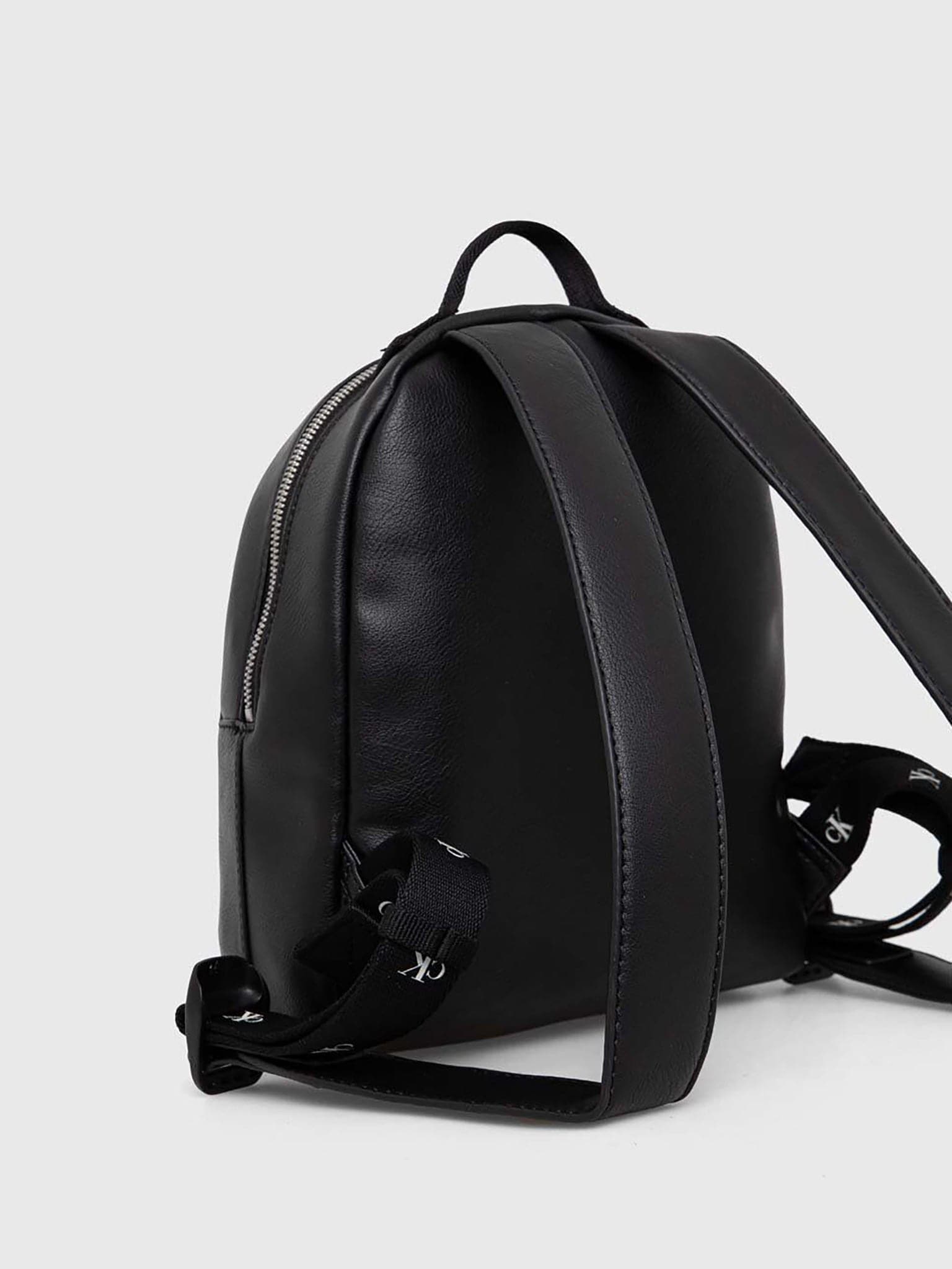 Γυναικείο σακίδιο backpack ULTRALIGHT MICRO BACPACK25 K60K611192BDS | K60K611192BDS