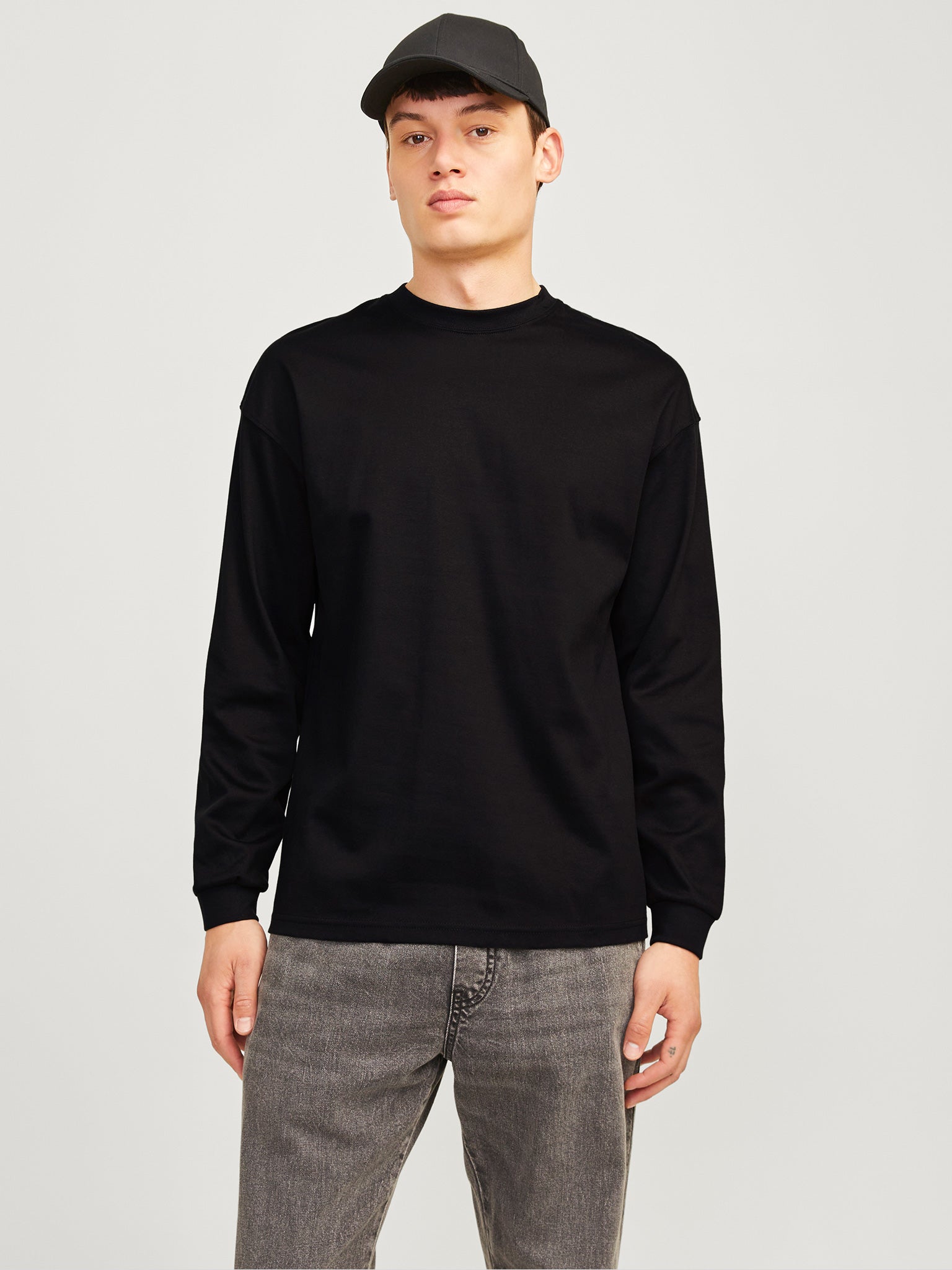 Ανδρική μπλούζα μακό JJEURBAN EDGE TEE LS O-NECK NOOS 12256422 | 12256422