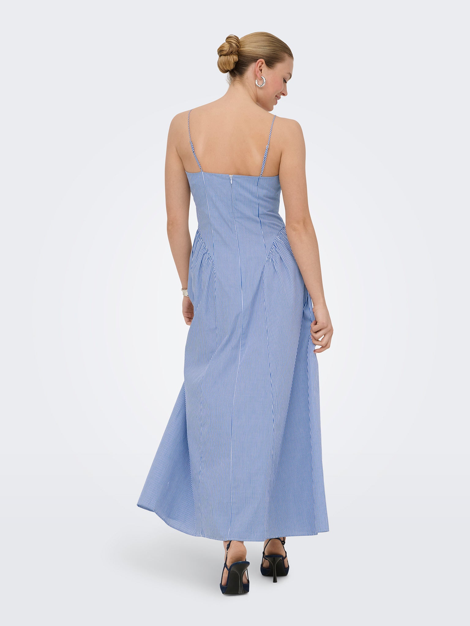 Γυναικείο φόρεμα ρίγες ONLTIARI STRAP HIP DRESS WVN 15371086 | 15371086